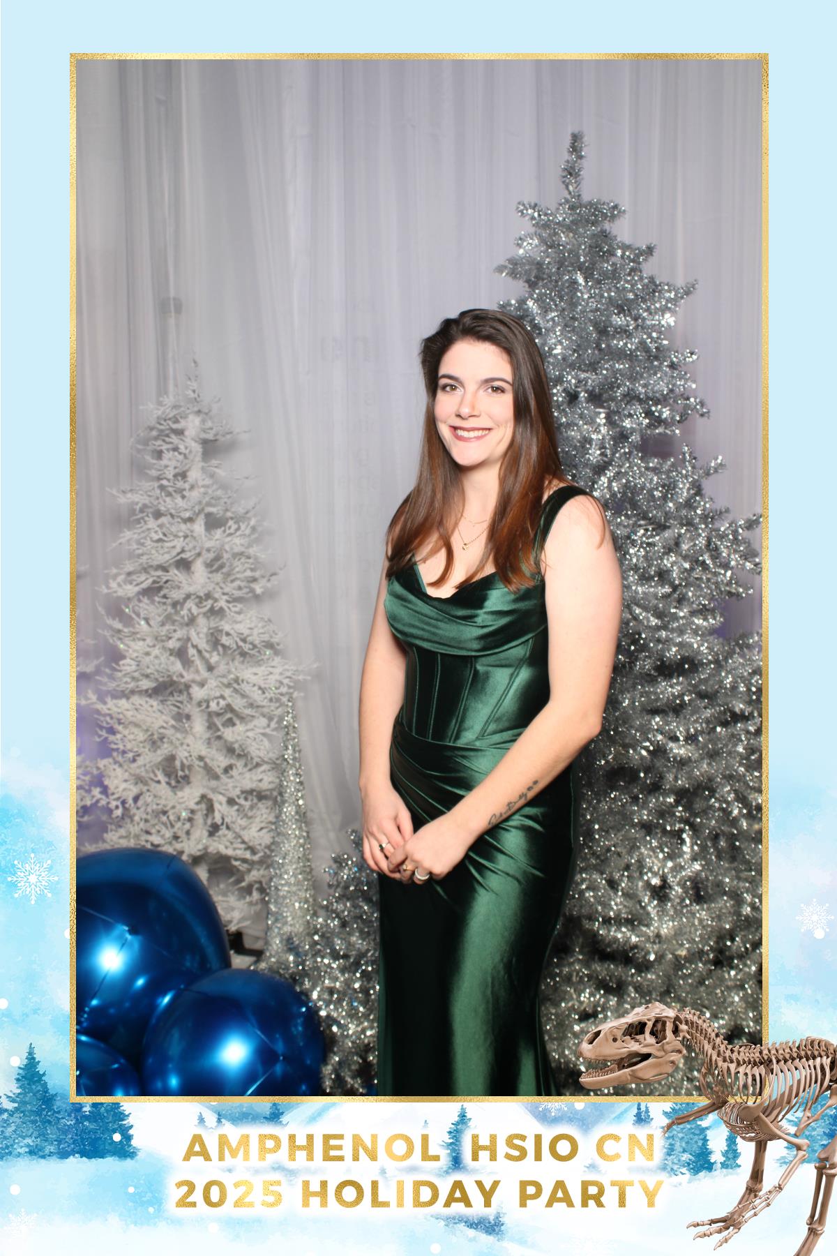 Amphenol-HSIO Holiday Party | View more photos from the event at gallery.myselfiemirror.ca/u/romanmyselfiemirrorca/Amphenol-HSIO-Holiday-Party