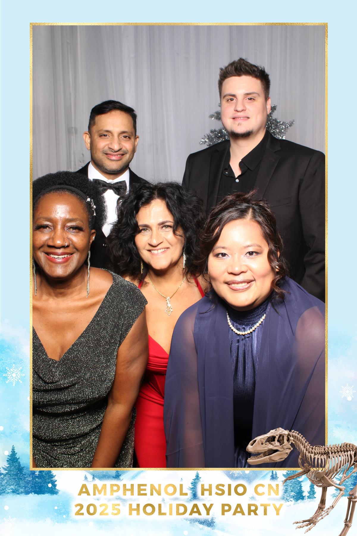 Amphenol-HSIO Holiday Party | View more photos from the event at gallery.myselfiemirror.ca/u/romanmyselfiemirrorca/Amphenol-HSIO-Holiday-Party