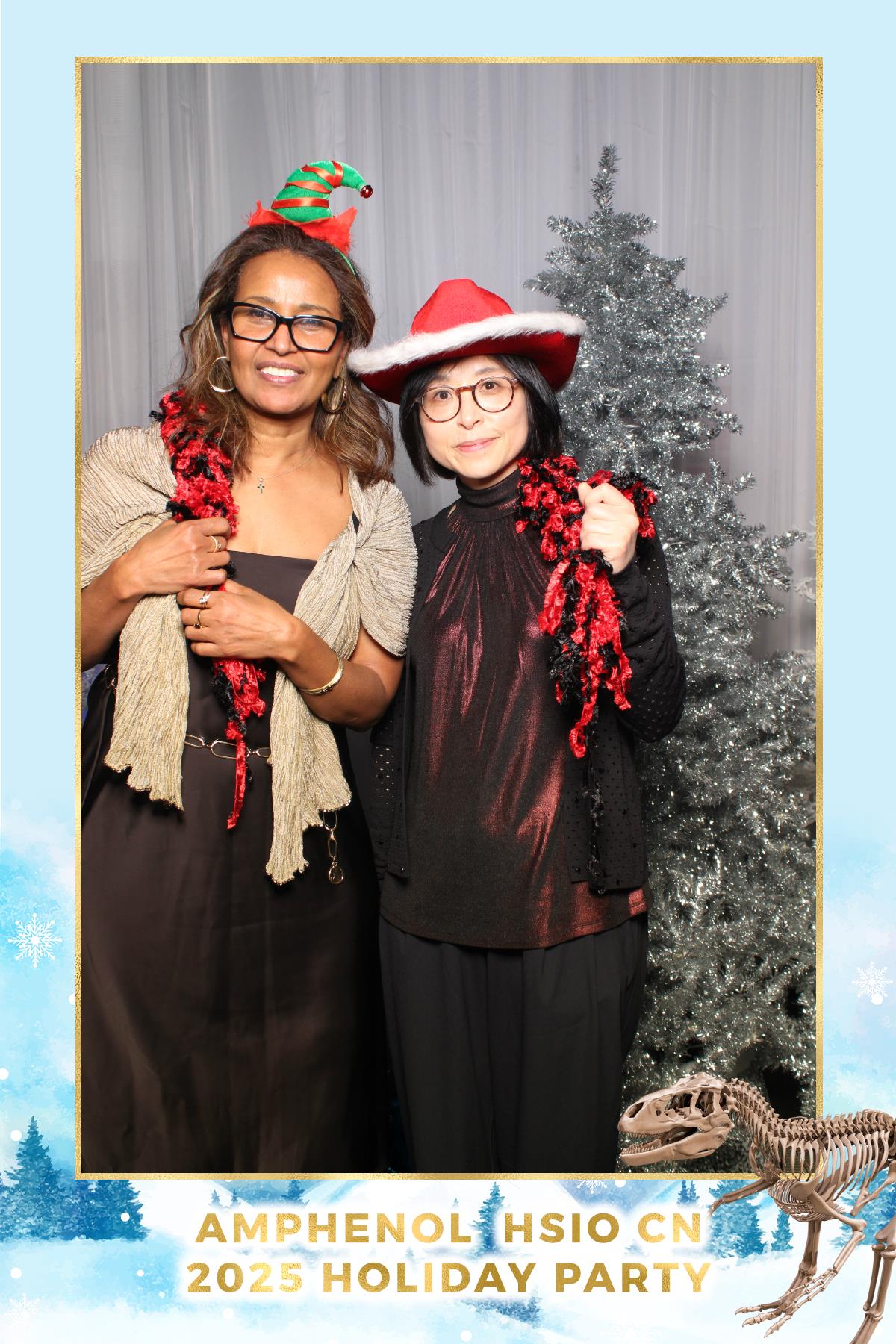 Amphenol-HSIO Holiday Party | View more photos from the event at gallery.myselfiemirror.ca/u/romanmyselfiemirrorca/Amphenol-HSIO-Holiday-Party