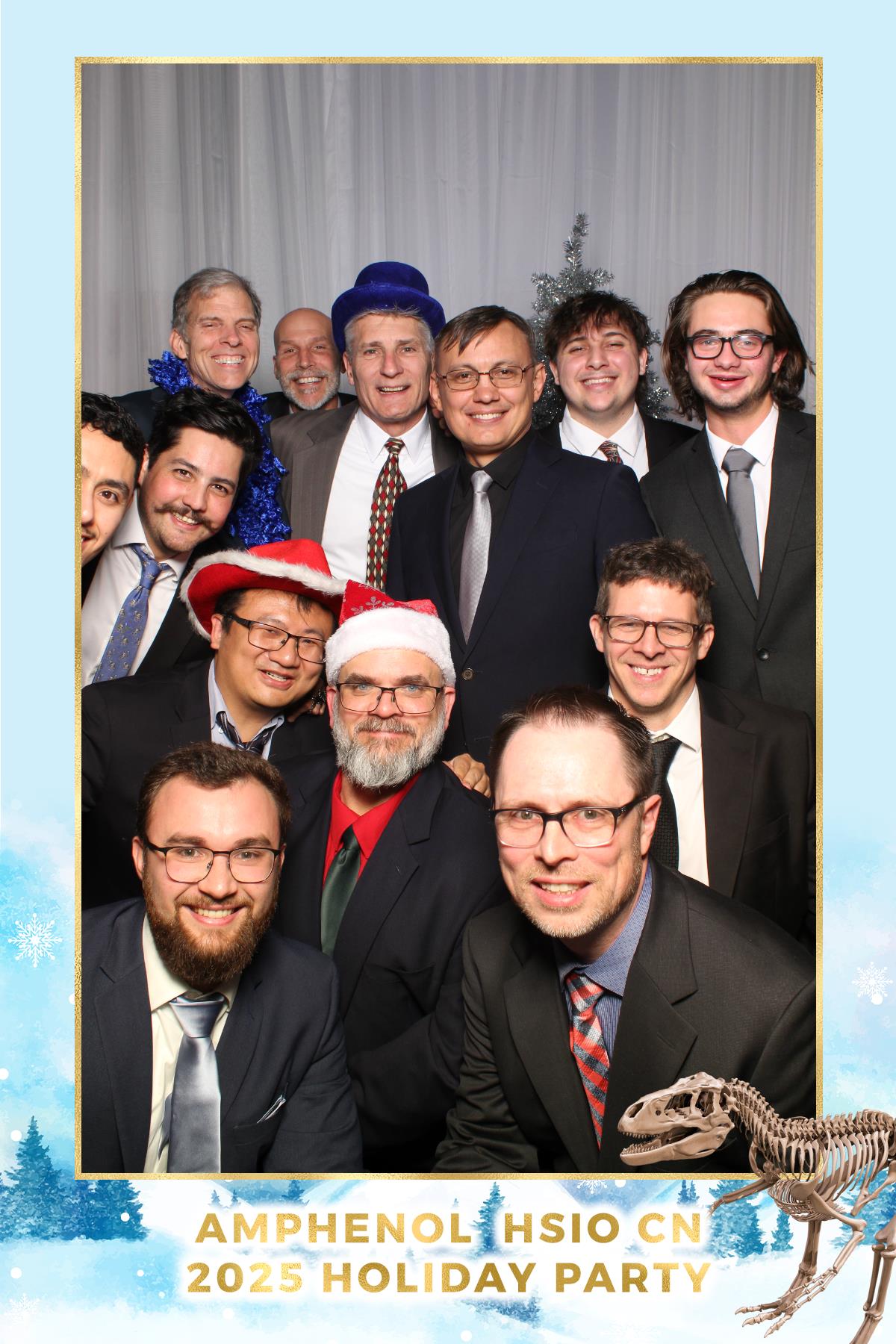 Amphenol-HSIO Holiday Party | View more photos from the event at gallery.myselfiemirror.ca/u/romanmyselfiemirrorca/Amphenol-HSIO-Holiday-Party