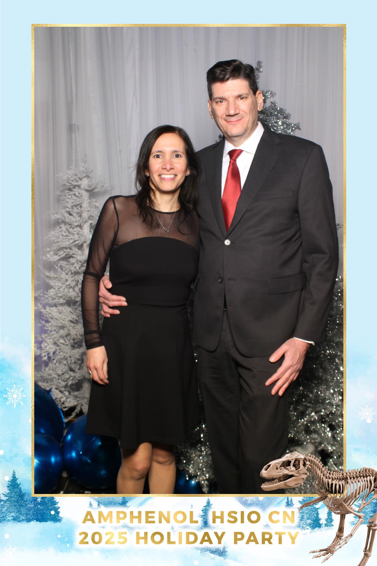 Amphenol-HSIO Holiday Party | View more photos from the event at gallery.myselfiemirror.ca/u/romanmyselfiemirrorca/Amphenol-HSIO-Holiday-Party