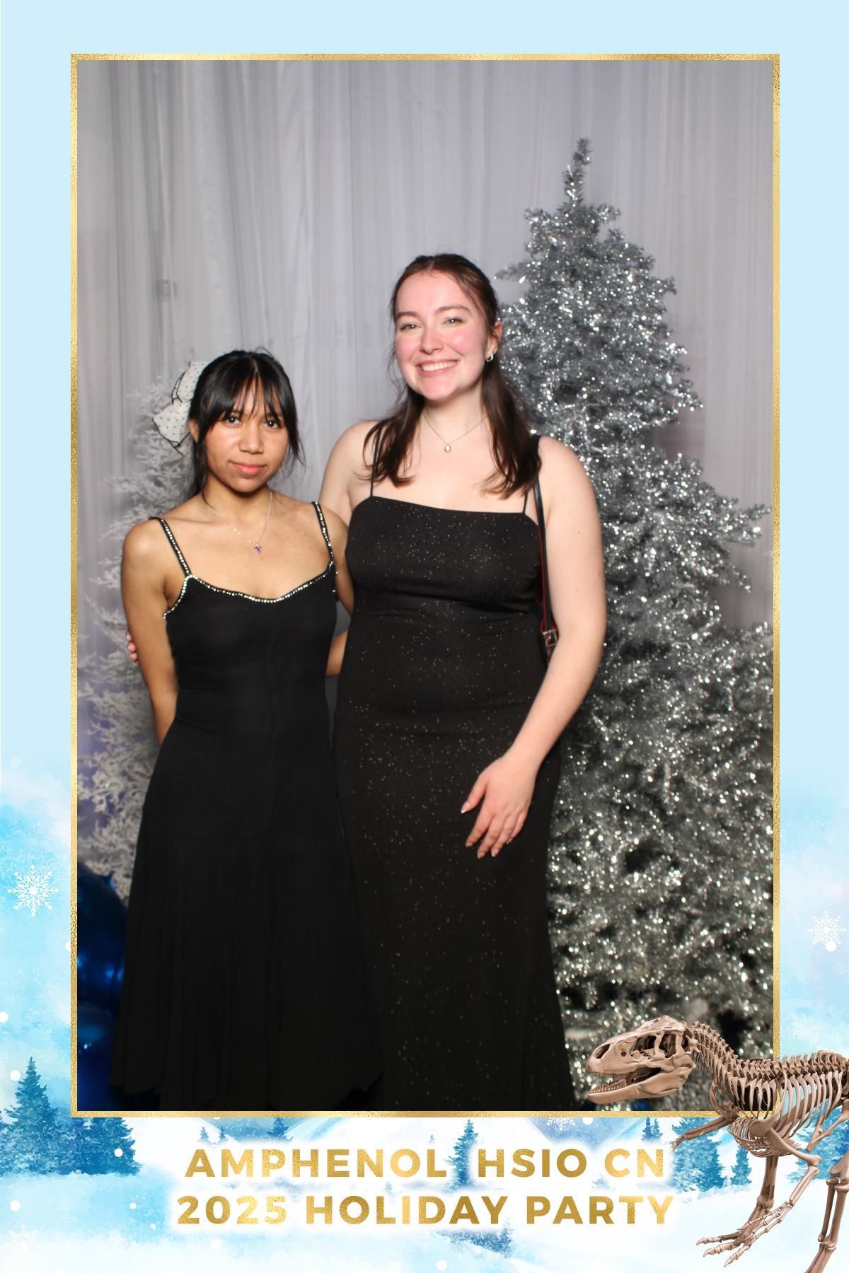 Amphenol-HSIO Holiday Party | View more photos from the event at gallery.myselfiemirror.ca/u/romanmyselfiemirrorca/Amphenol-HSIO-Holiday-Party