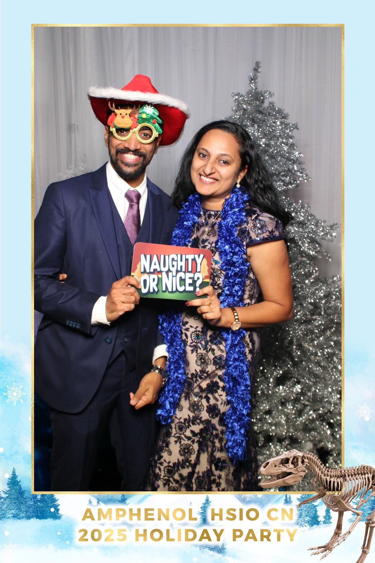 Amphenol-HSIO Holiday Party | View more photos from the event at gallery.myselfiemirror.ca/u/romanmyselfiemirrorca/Amphenol-HSIO-Holiday-Party