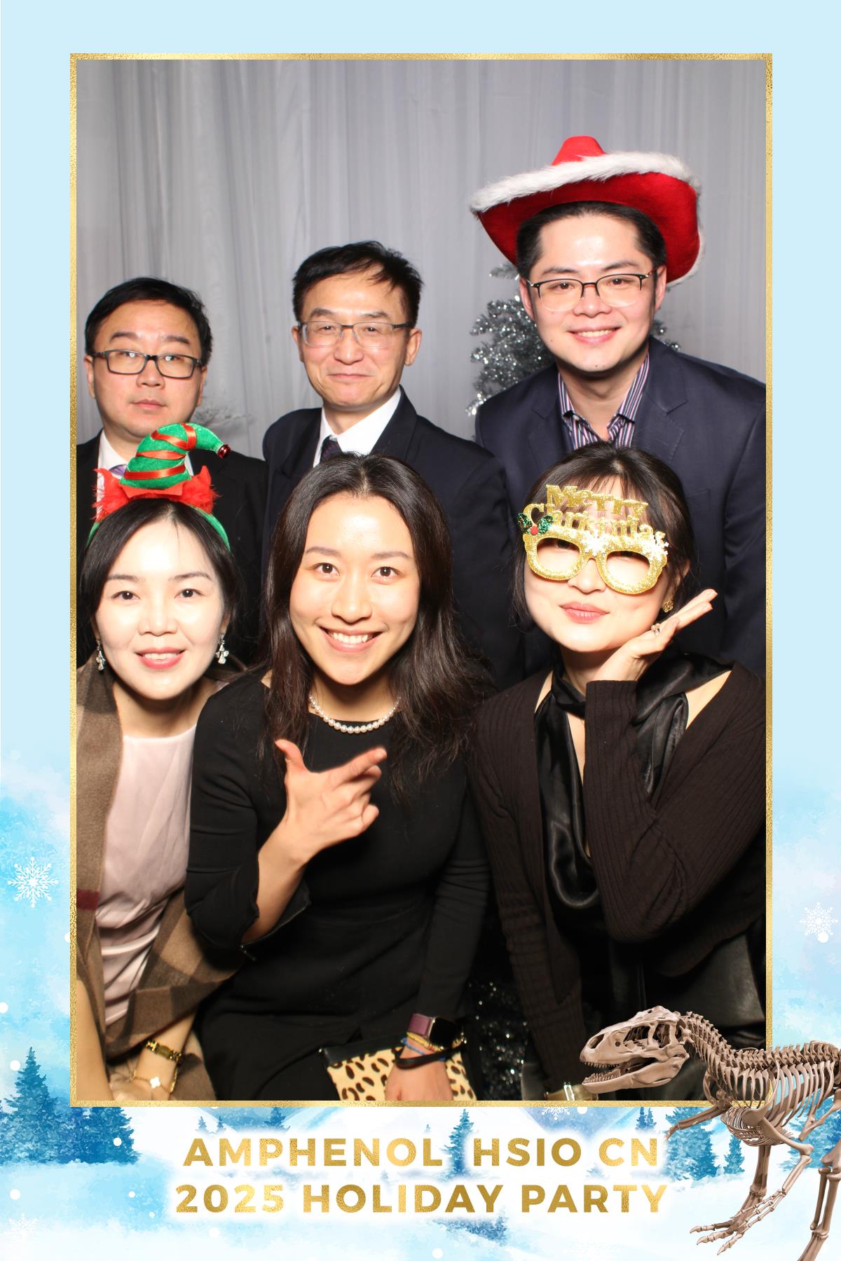 Amphenol-HSIO Holiday Party | View more photos from the event at gallery.myselfiemirror.ca/u/romanmyselfiemirrorca/Amphenol-HSIO-Holiday-Party