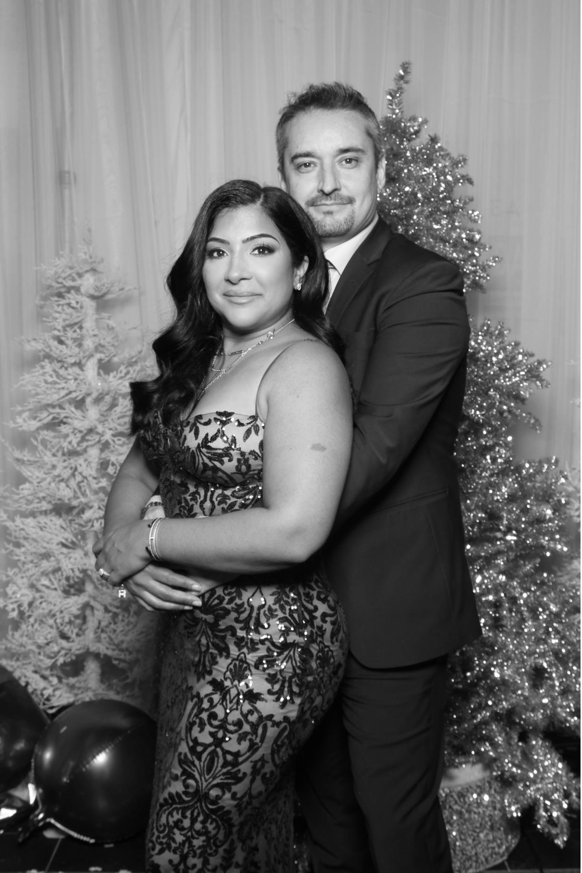 Amphenol-HSIO Holiday Party | View more photos from the event at gallery.myselfiemirror.ca/u/romanmyselfiemirrorca/Amphenol-HSIO-Holiday-Party