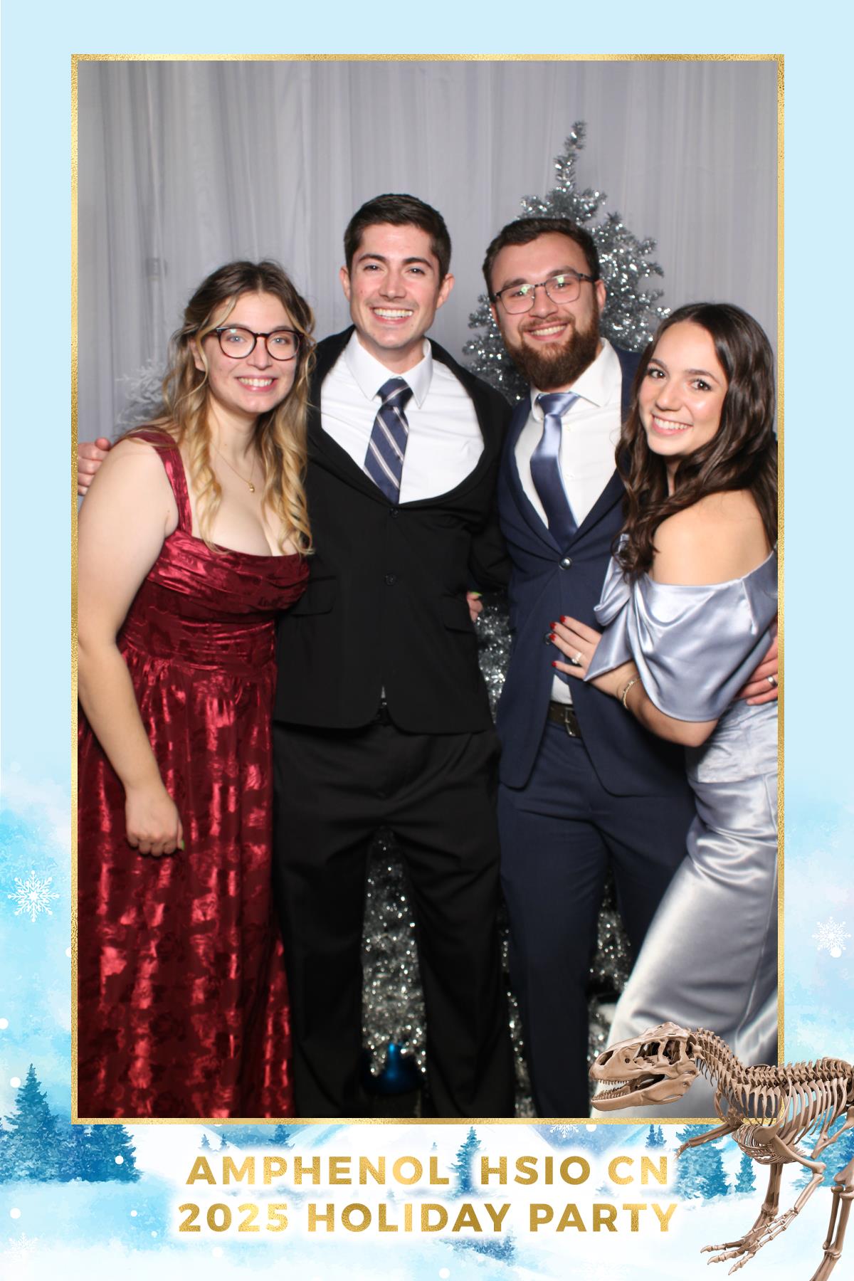 Amphenol-HSIO Holiday Party | View more photos from the event at gallery.myselfiemirror.ca/u/romanmyselfiemirrorca/Amphenol-HSIO-Holiday-Party