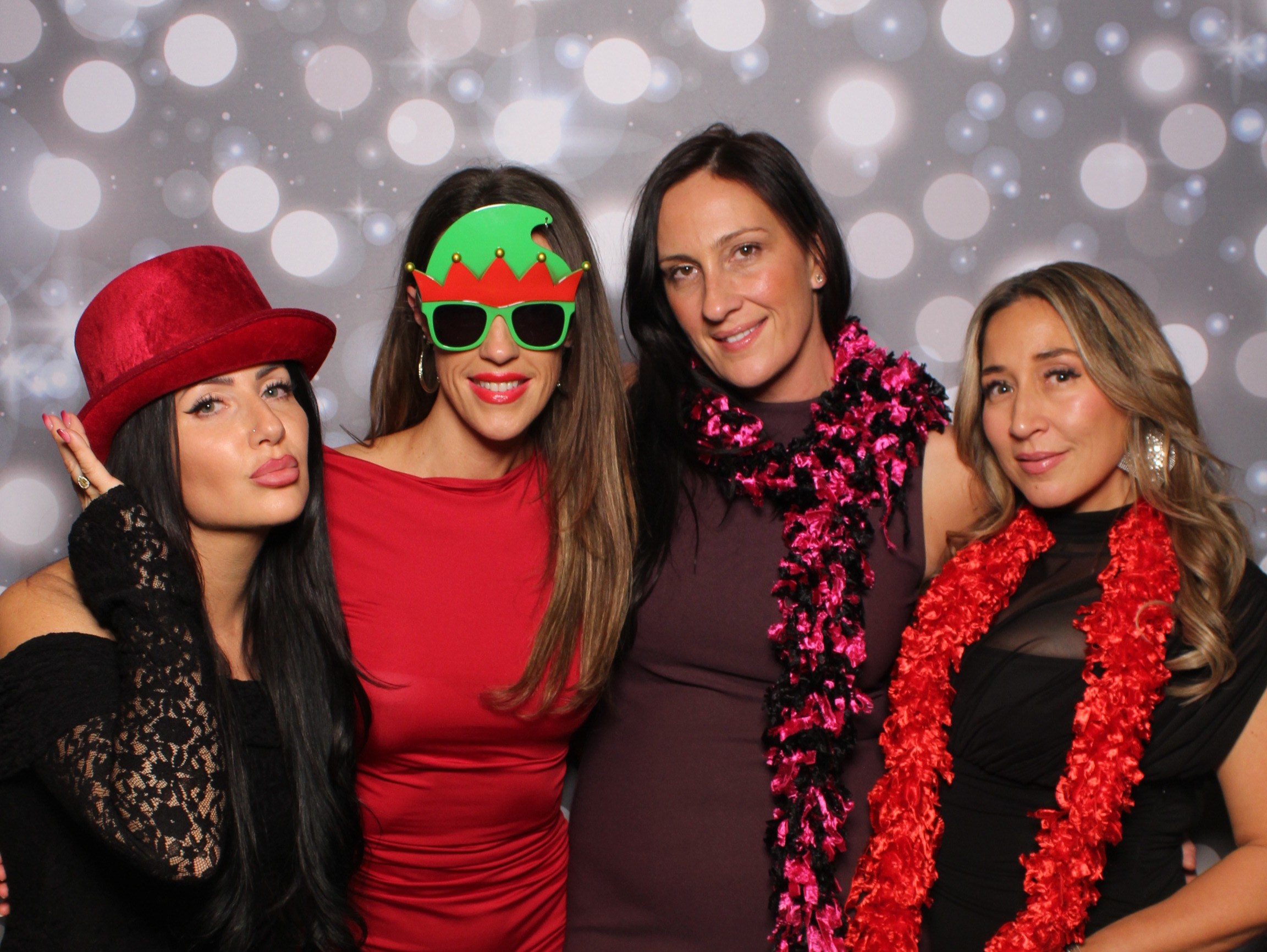 BIS Consulting Christmas Party | View more photos from the event at gallery.myselfiemirror.ca/u/romanmyselfiemirrorca/BIS-Consulting-Christmas-Party