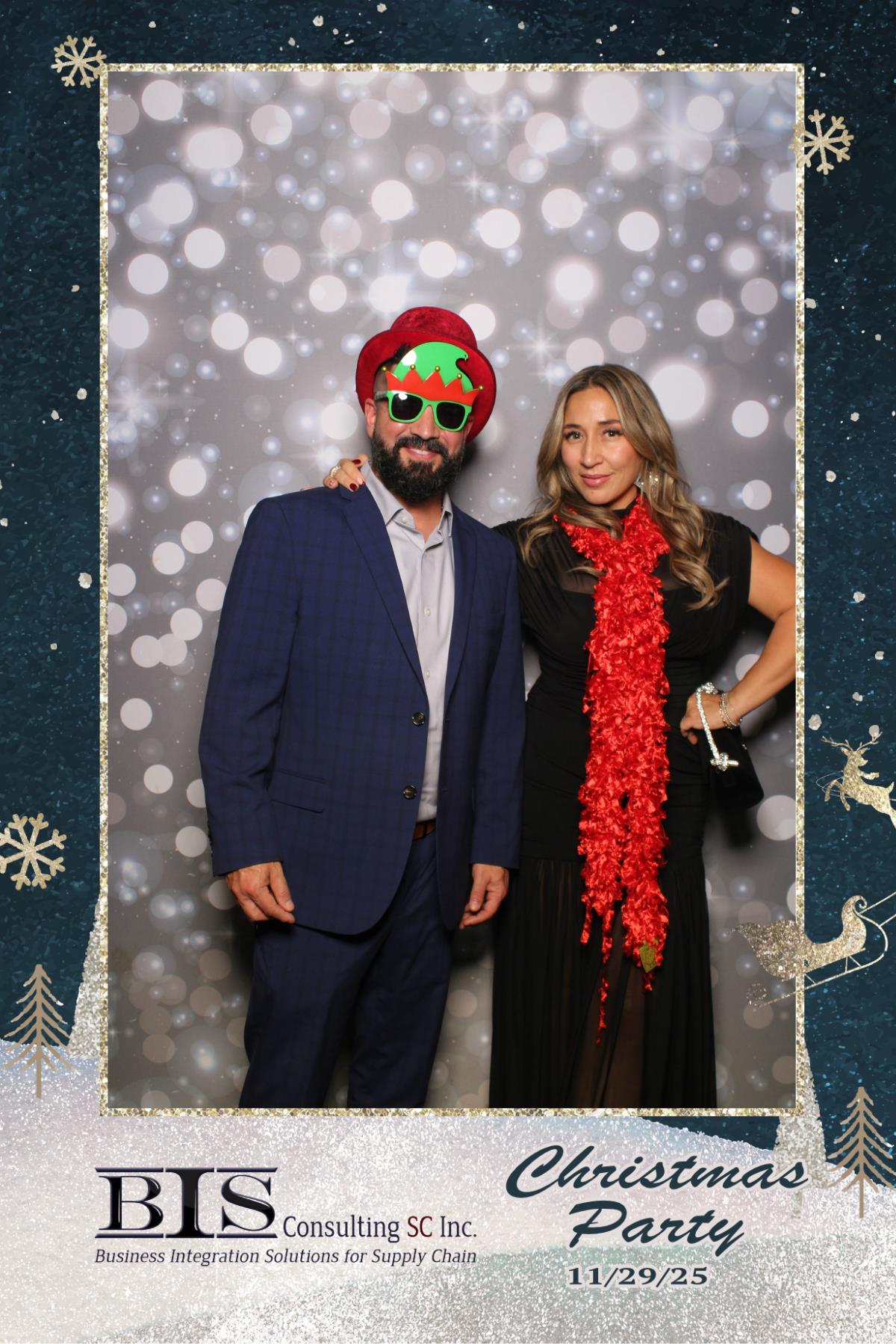 BIS Consulting Christmas Party | View more photos from the event at gallery.myselfiemirror.ca/u/romanmyselfiemirrorca/BIS-Consulting-Christmas-Party