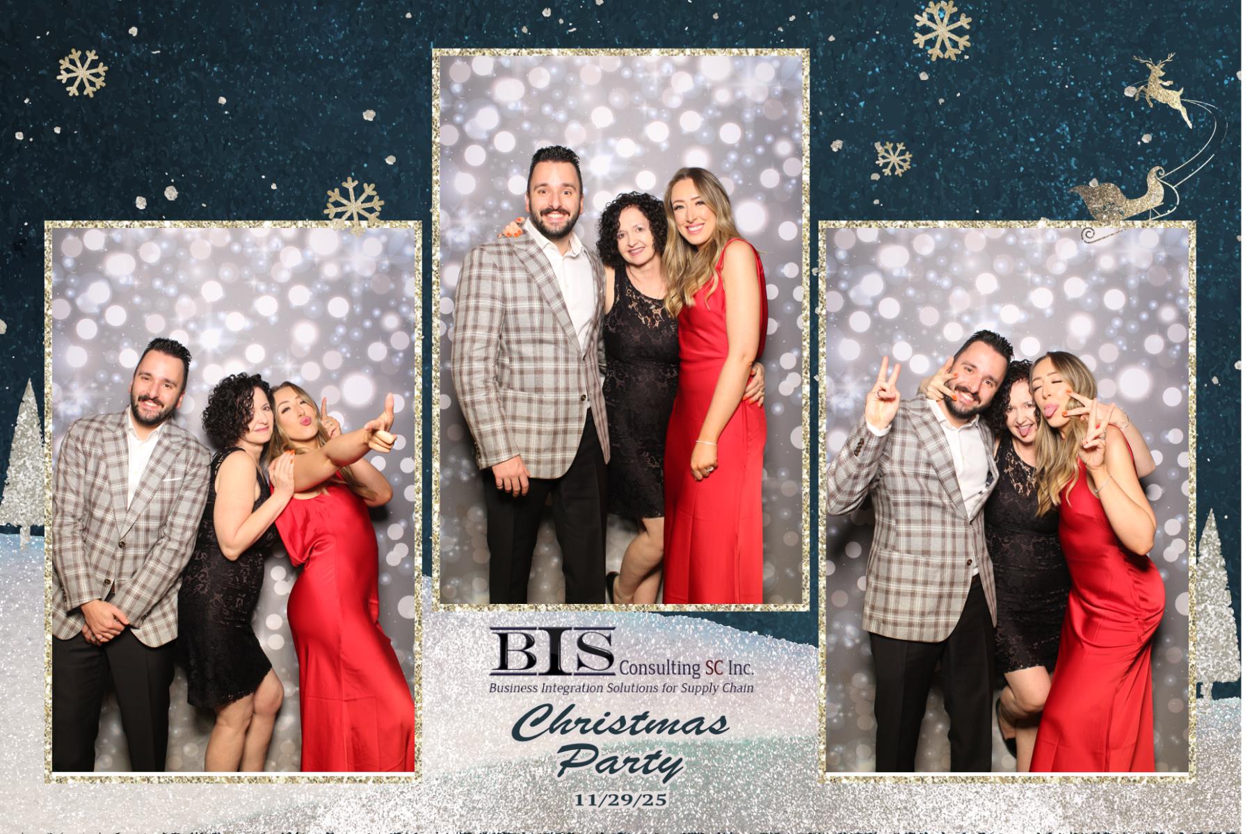 BIS Consulting Christmas Party | View more photos from the event at gallery.myselfiemirror.ca/u/romanmyselfiemirrorca/BIS-Consulting-Christmas-Party