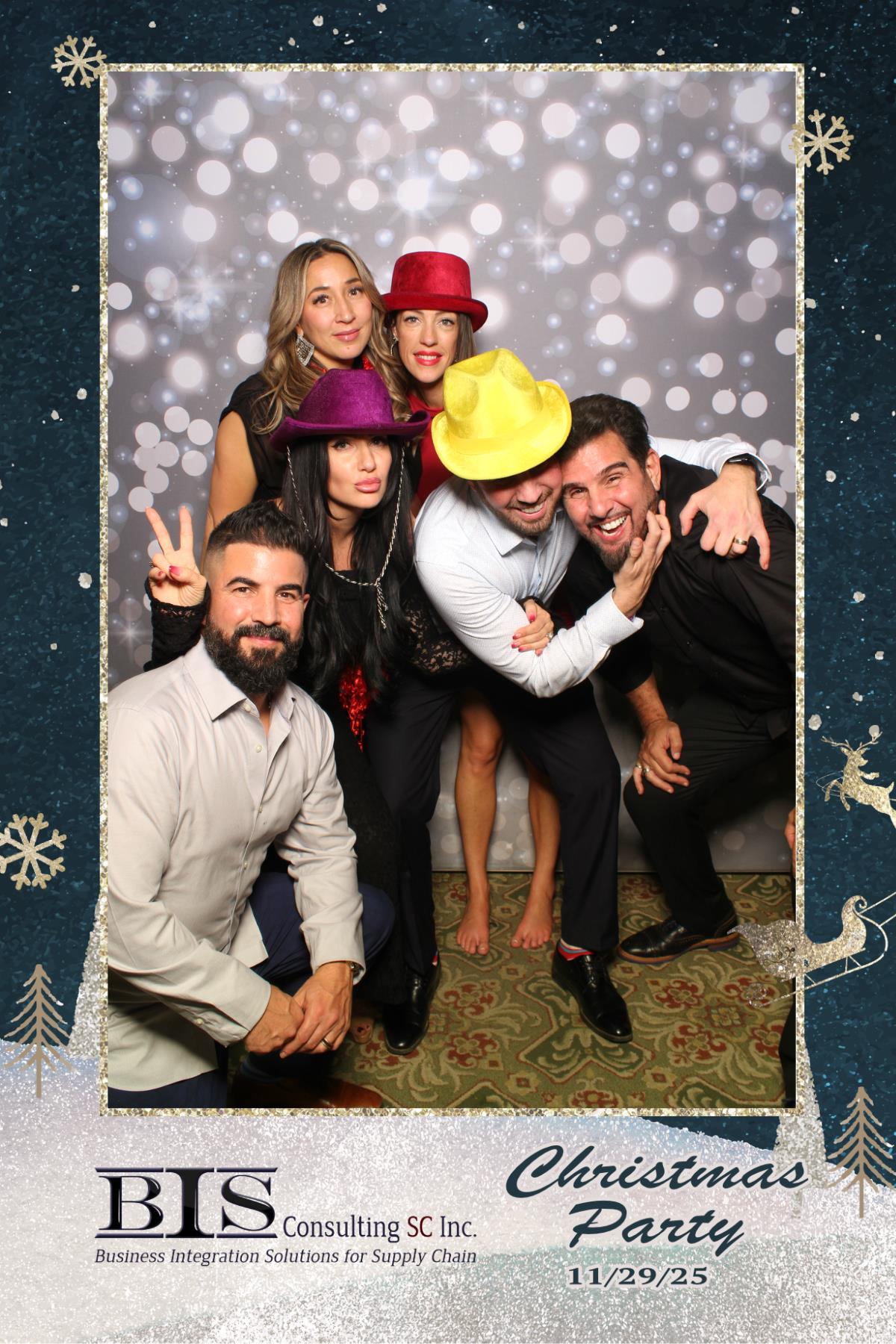 BIS Consulting Christmas Party | View more photos from the event at gallery.myselfiemirror.ca/u/romanmyselfiemirrorca/BIS-Consulting-Christmas-Party