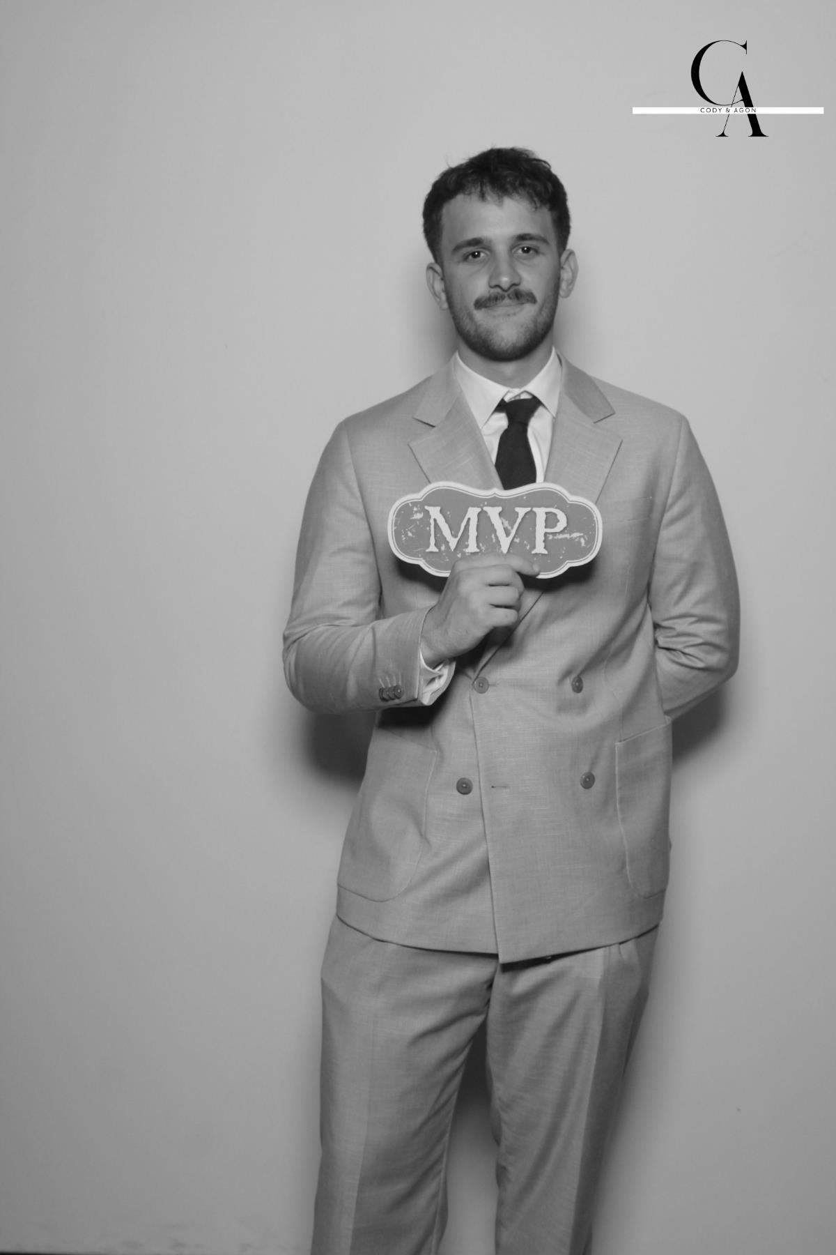 Cody & Agon | View more photos from the event at gallery.myselfiemirror.ca/u/romanmyselfiemirrorca/Cody-Agon