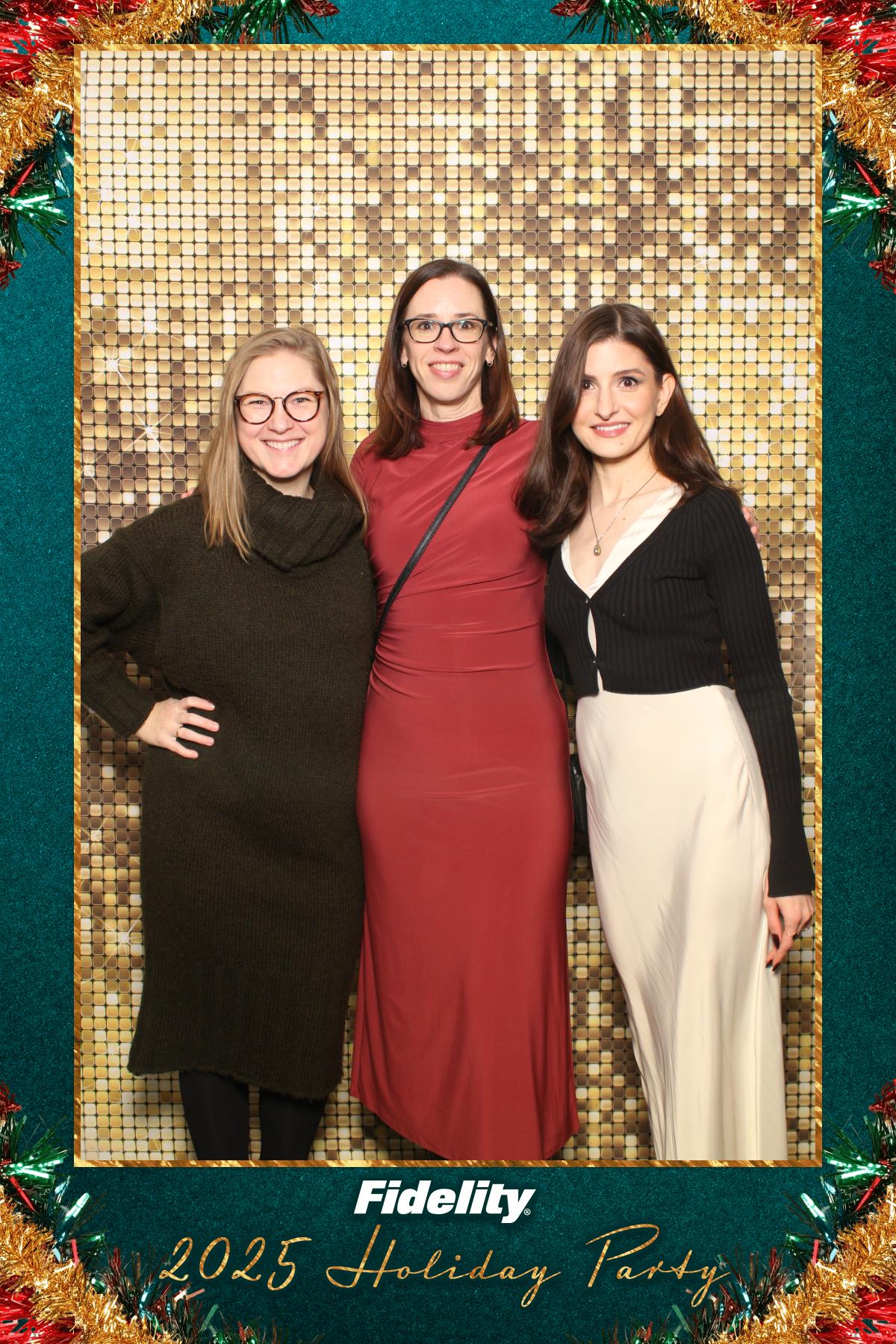 Fidelity Canada Holiday Party | View more photos from the event at gallery.myselfiemirror.ca/u/romanmyselfiemirrorca/Fidelity-Canada-Holiday-Party