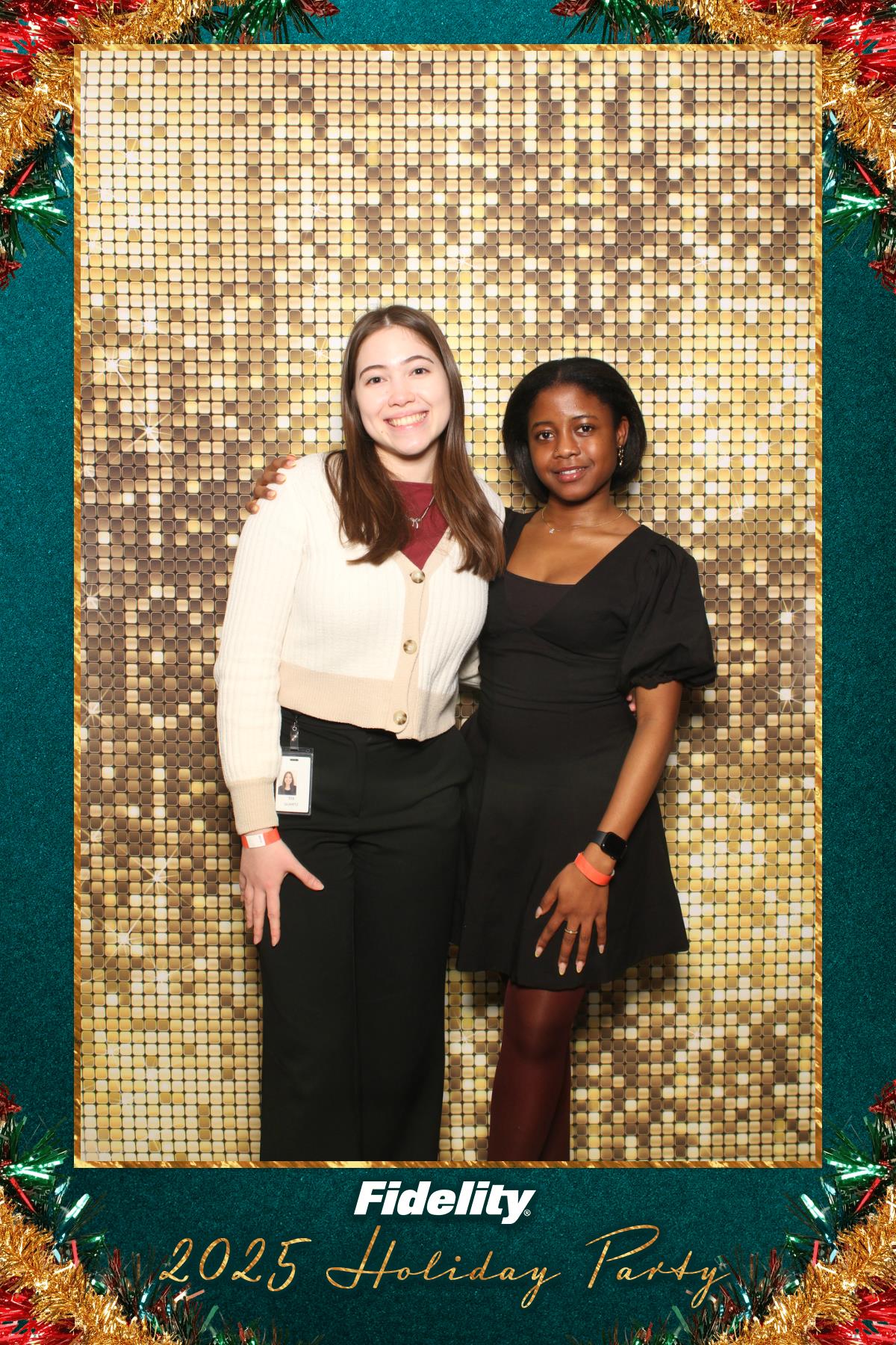 Fidelity Canada Holiday Party | View more photos from the event at gallery.myselfiemirror.ca/u/romanmyselfiemirrorca/Fidelity-Canada-Holiday-Party