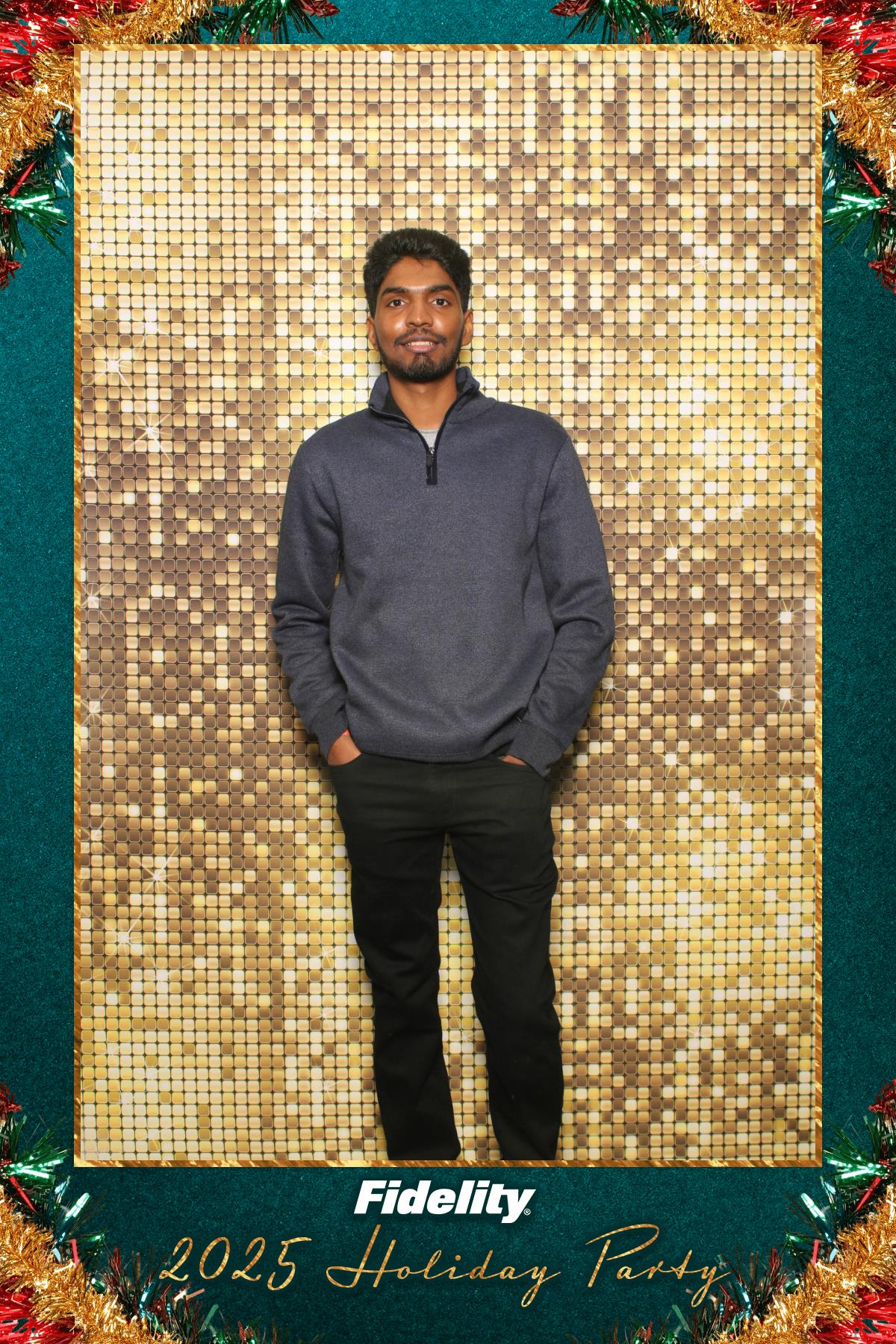 Fidelity Canada Holiday Party | View more photos from the event at gallery.myselfiemirror.ca/u/romanmyselfiemirrorca/Fidelity-Canada-Holiday-Party