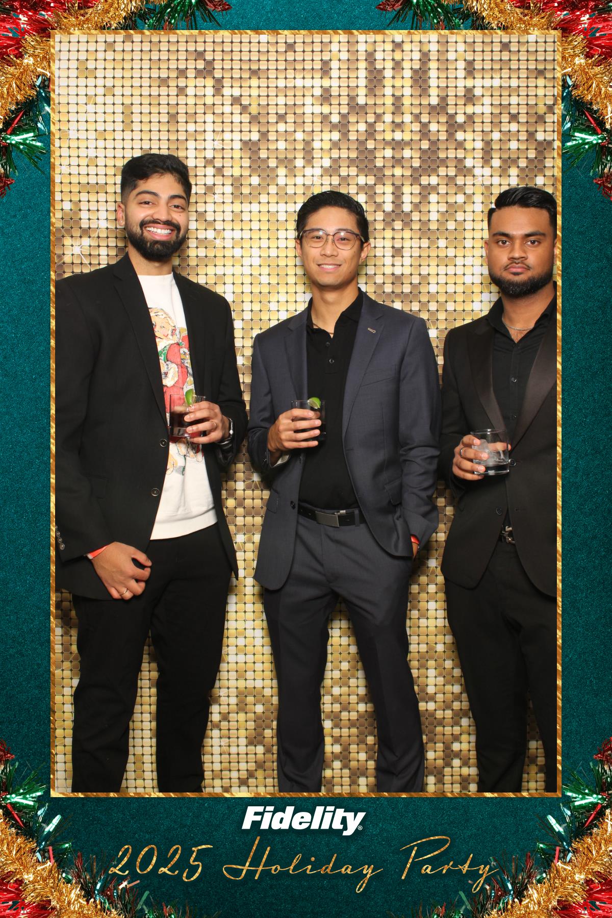 Fidelity Canada Holiday Party | View more photos from the event at gallery.myselfiemirror.ca/u/romanmyselfiemirrorca/Fidelity-Canada-Holiday-Party