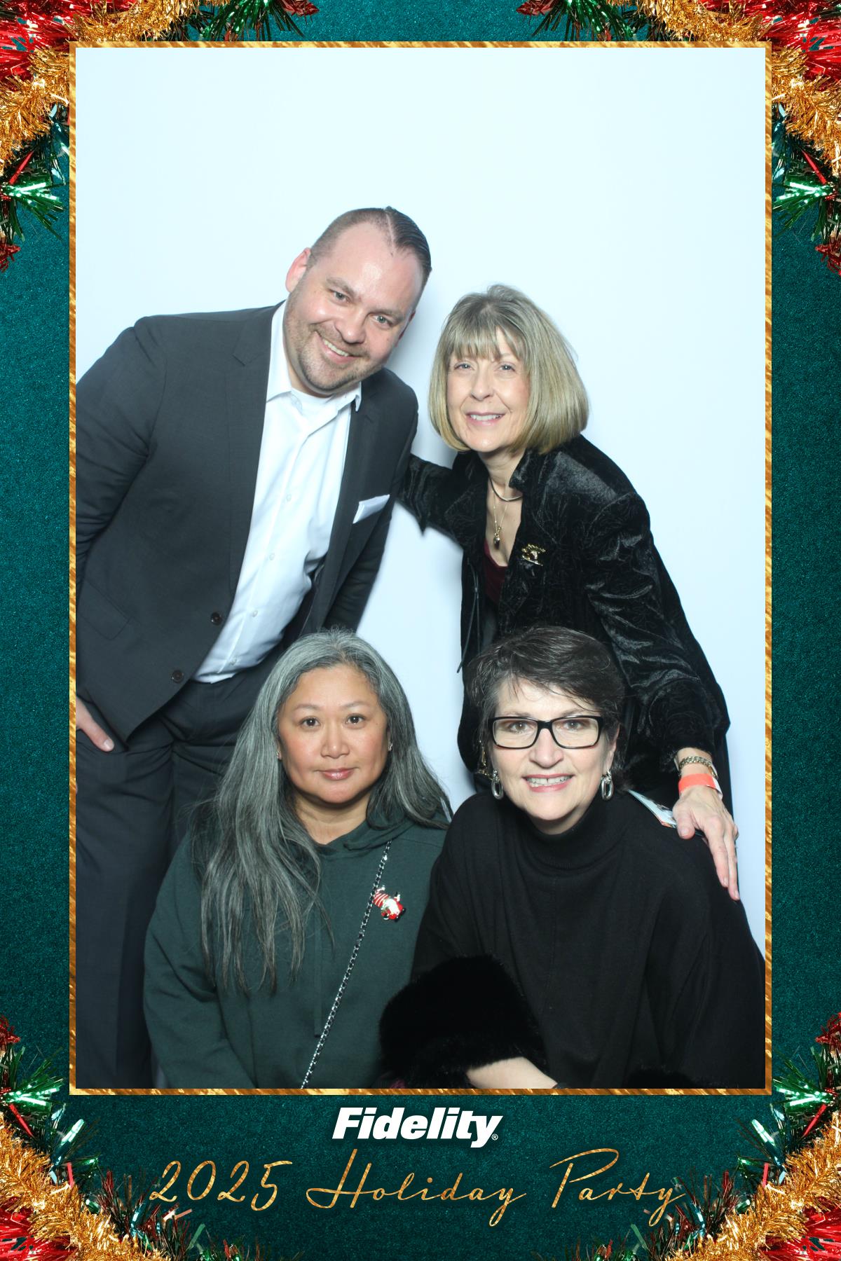 Fidelity Canada Holiday Party | View more photos from the event at gallery.myselfiemirror.ca/u/romanmyselfiemirrorca/Fidelity-Canada-Holiday-Party