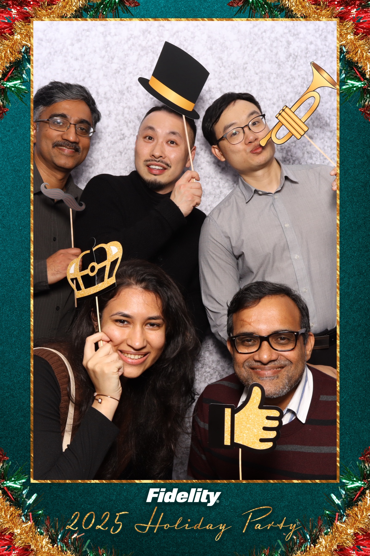 Fidelity Canada Holiday Party | View more photos from the event at gallery.myselfiemirror.ca/u/romanmyselfiemirrorca/Fidelity-Canada-Holiday-Party