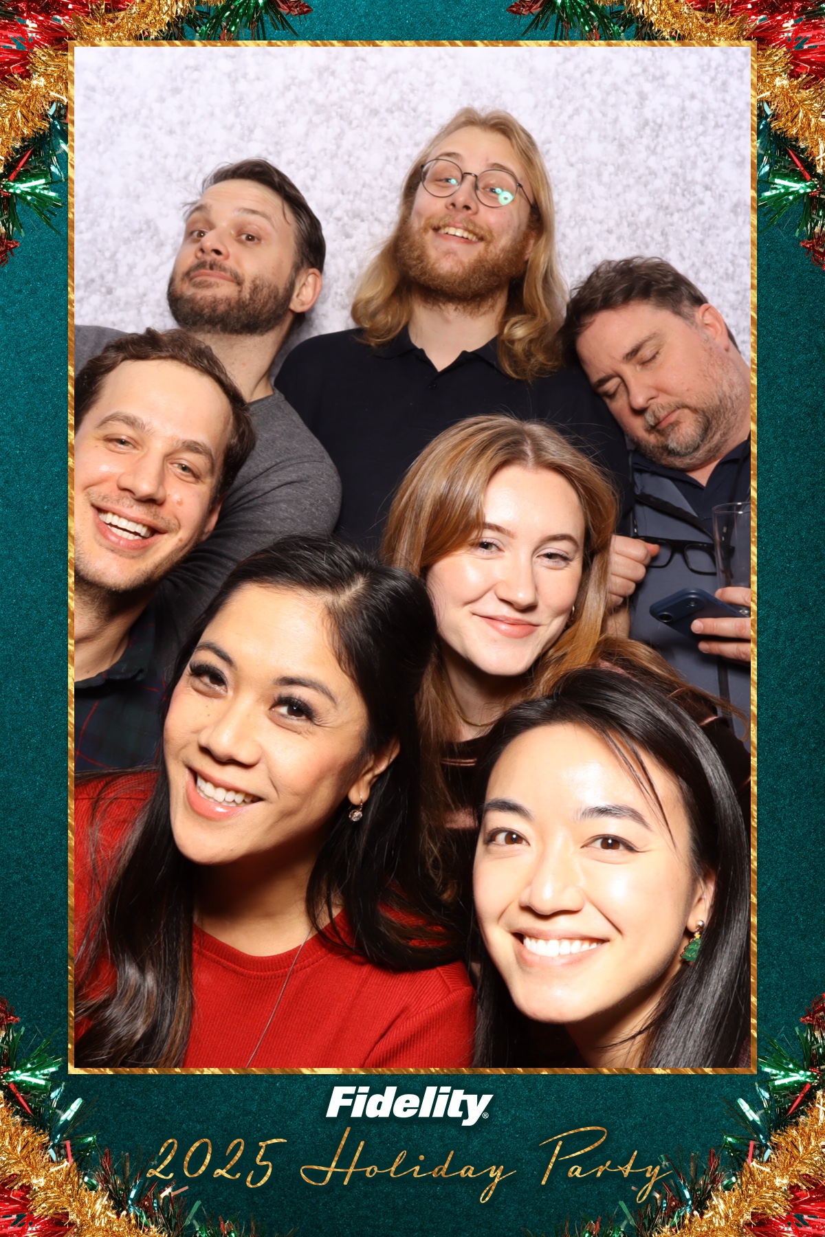 Fidelity Canada Holiday Party | View more photos from the event at gallery.myselfiemirror.ca/u/romanmyselfiemirrorca/Fidelity-Canada-Holiday-Party