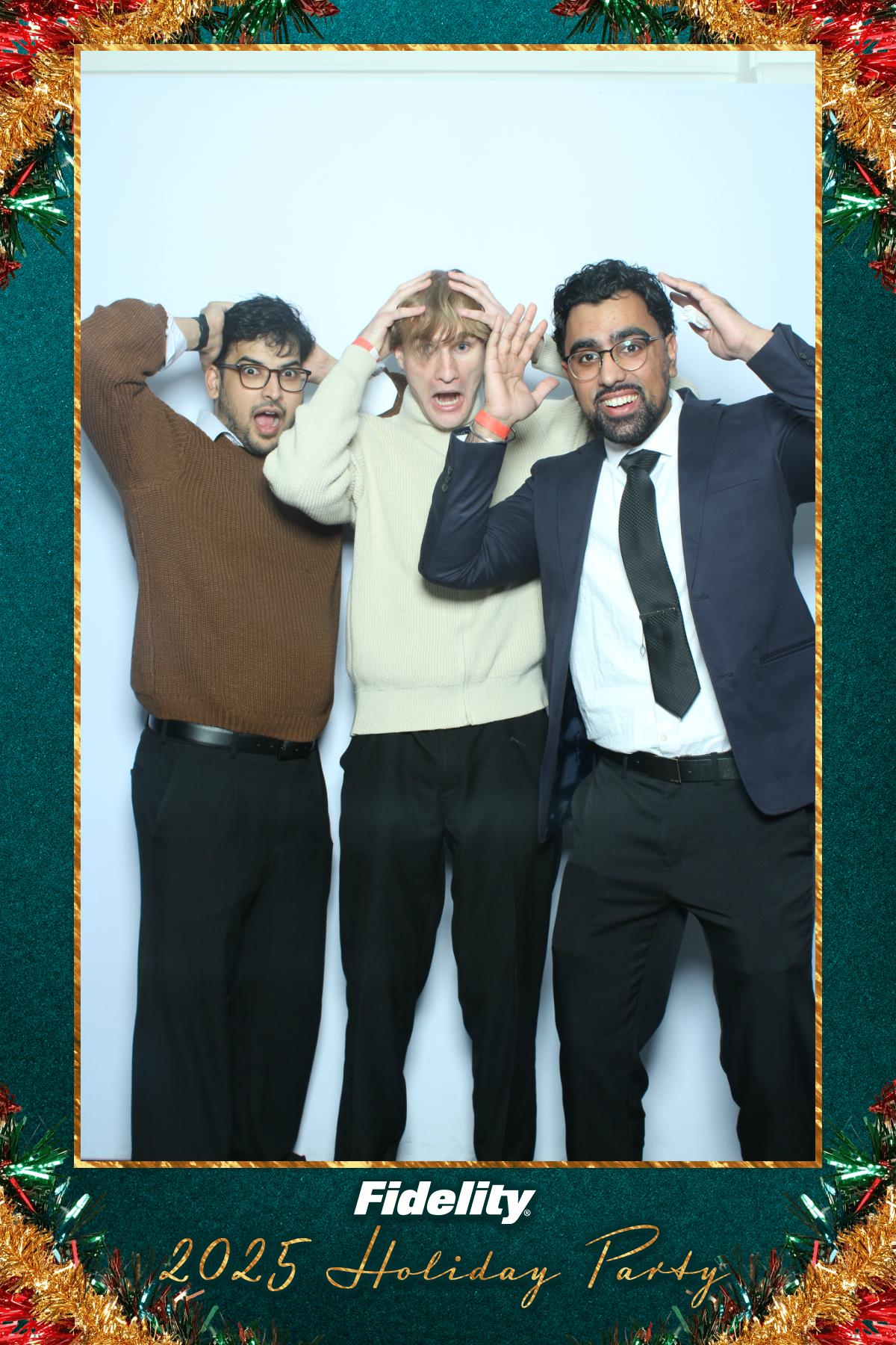 Fidelity Canada Holiday Party | View more photos from the event at gallery.myselfiemirror.ca/u/romanmyselfiemirrorca/Fidelity-Canada-Holiday-Party
