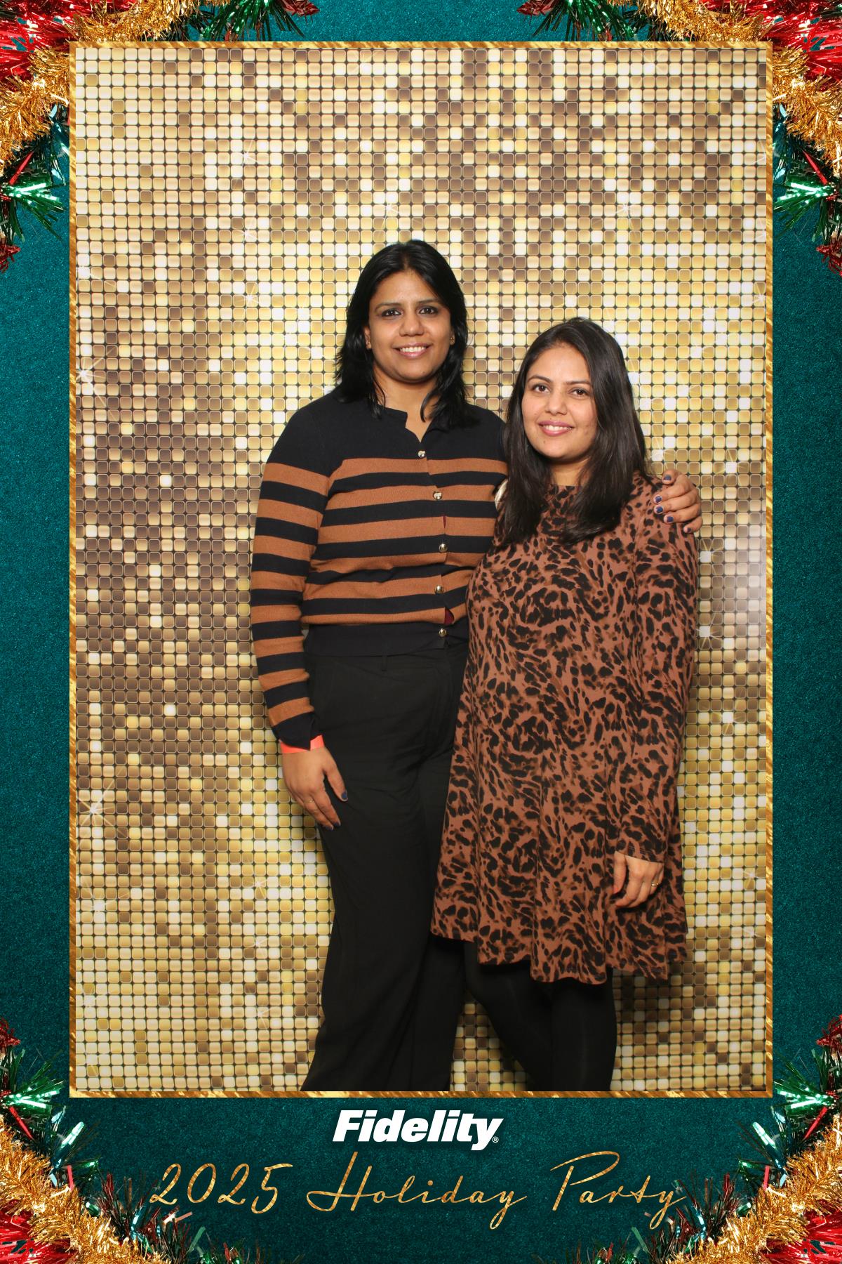 Fidelity Canada Holiday Party | View more photos from the event at gallery.myselfiemirror.ca/u/romanmyselfiemirrorca/Fidelity-Canada-Holiday-Party