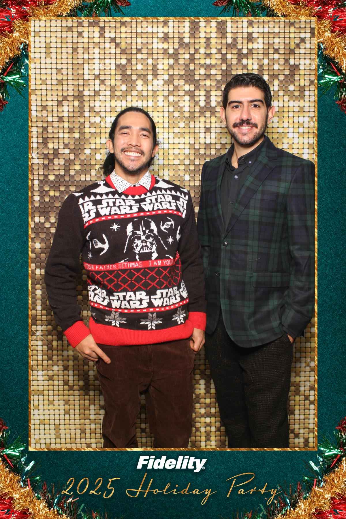 Fidelity Canada Holiday Party | View more photos from the event at gallery.myselfiemirror.ca/u/romanmyselfiemirrorca/Fidelity-Canada-Holiday-Party