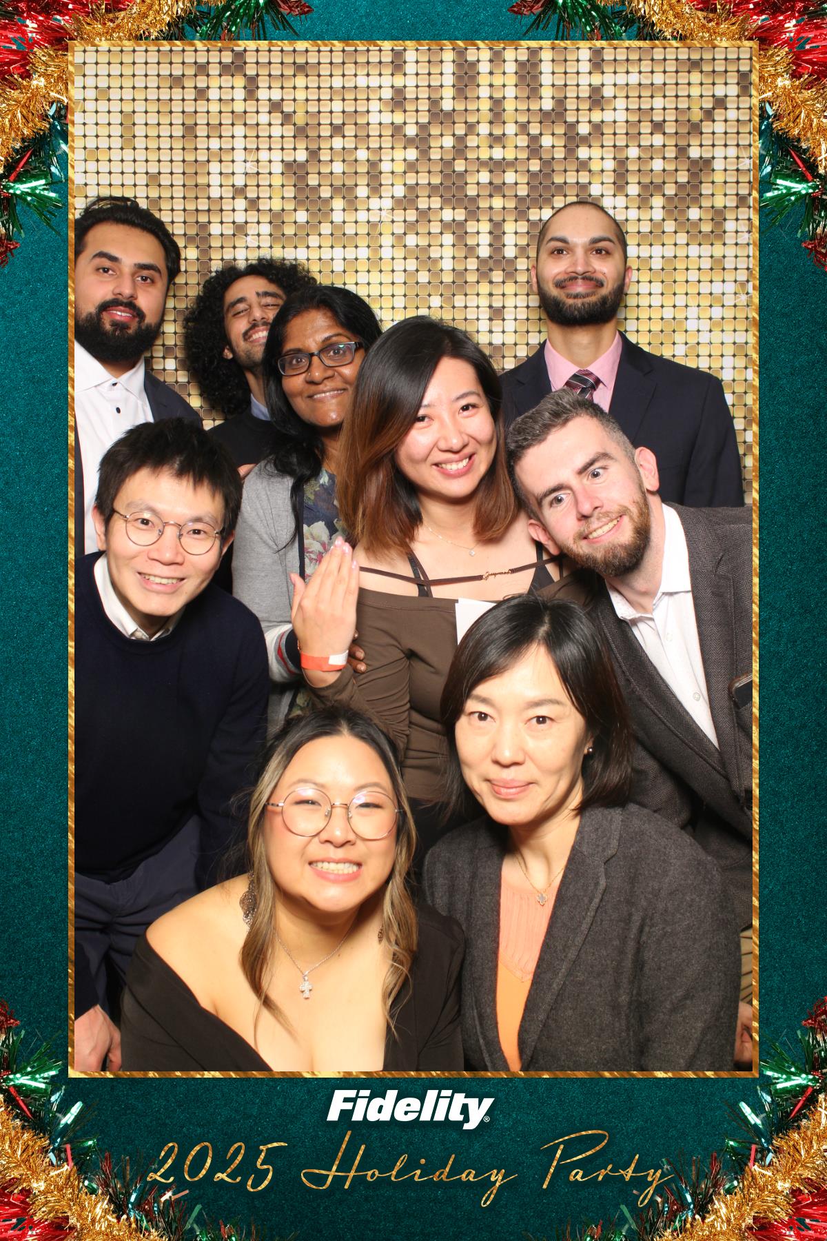 Fidelity Canada Holiday Party | View more photos from the event at gallery.myselfiemirror.ca/u/romanmyselfiemirrorca/Fidelity-Canada-Holiday-Party