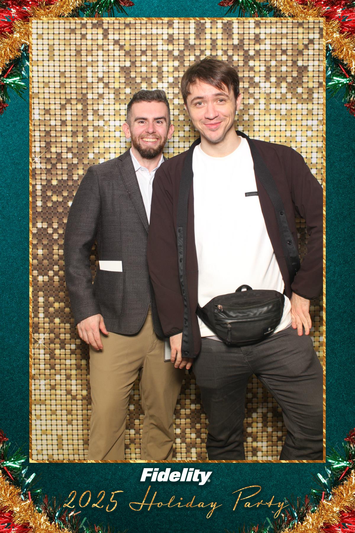 Fidelity Canada Holiday Party | View more photos from the event at gallery.myselfiemirror.ca/u/romanmyselfiemirrorca/Fidelity-Canada-Holiday-Party