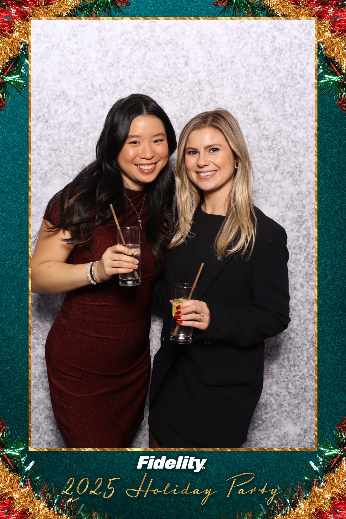 Fidelity Canada Holiday Party | View more photos from the event at gallery.myselfiemirror.ca/u/romanmyselfiemirrorca/Fidelity-Canada-Holiday-Party