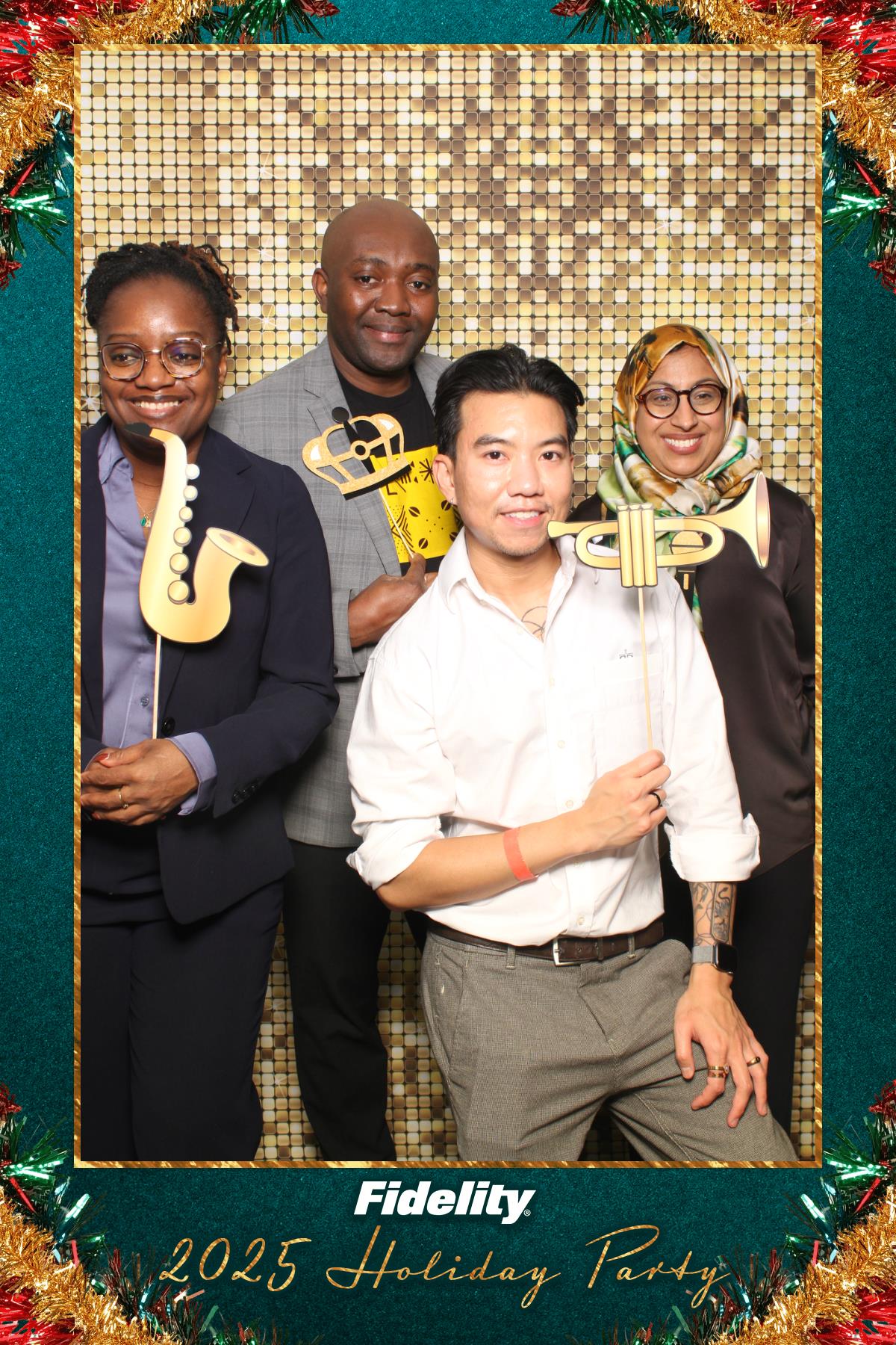 Fidelity Canada Holiday Party | View more photos from the event at gallery.myselfiemirror.ca/u/romanmyselfiemirrorca/Fidelity-Canada-Holiday-Party