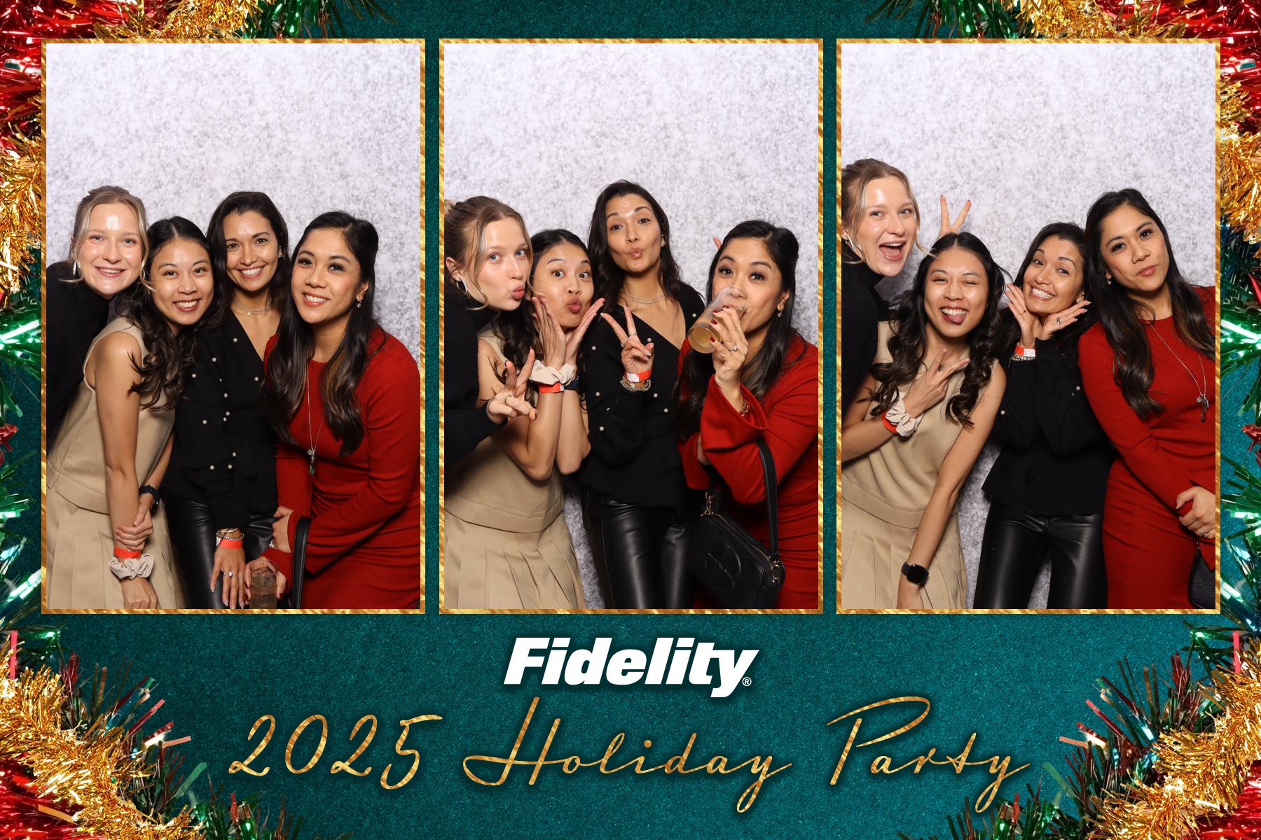 Fidelity Canada Holiday Party | View more photos from the event at gallery.myselfiemirror.ca/u/romanmyselfiemirrorca/Fidelity-Canada-Holiday-Party