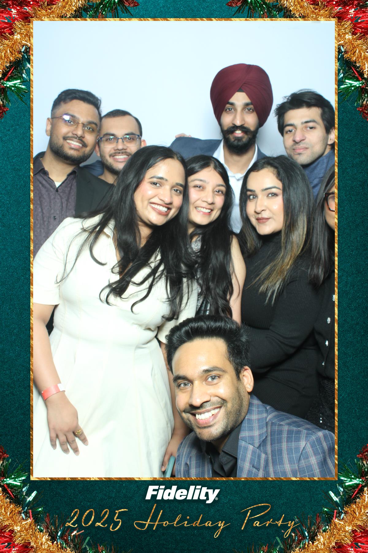 Fidelity Canada Holiday Party | View more photos from the event at gallery.myselfiemirror.ca/u/romanmyselfiemirrorca/Fidelity-Canada-Holiday-Party