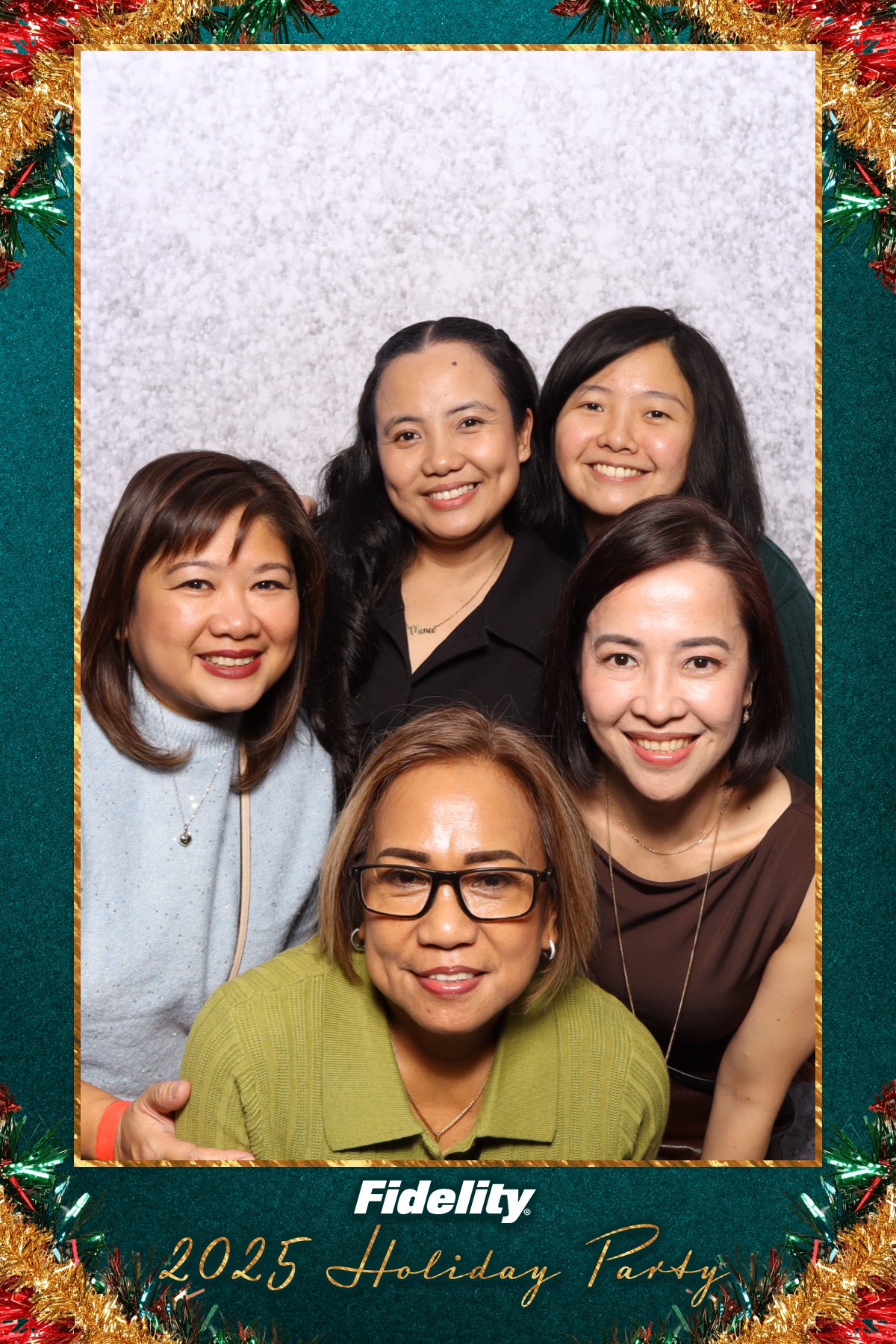 Fidelity Canada Holiday Party | View more photos from the event at gallery.myselfiemirror.ca/u/romanmyselfiemirrorca/Fidelity-Canada-Holiday-Party