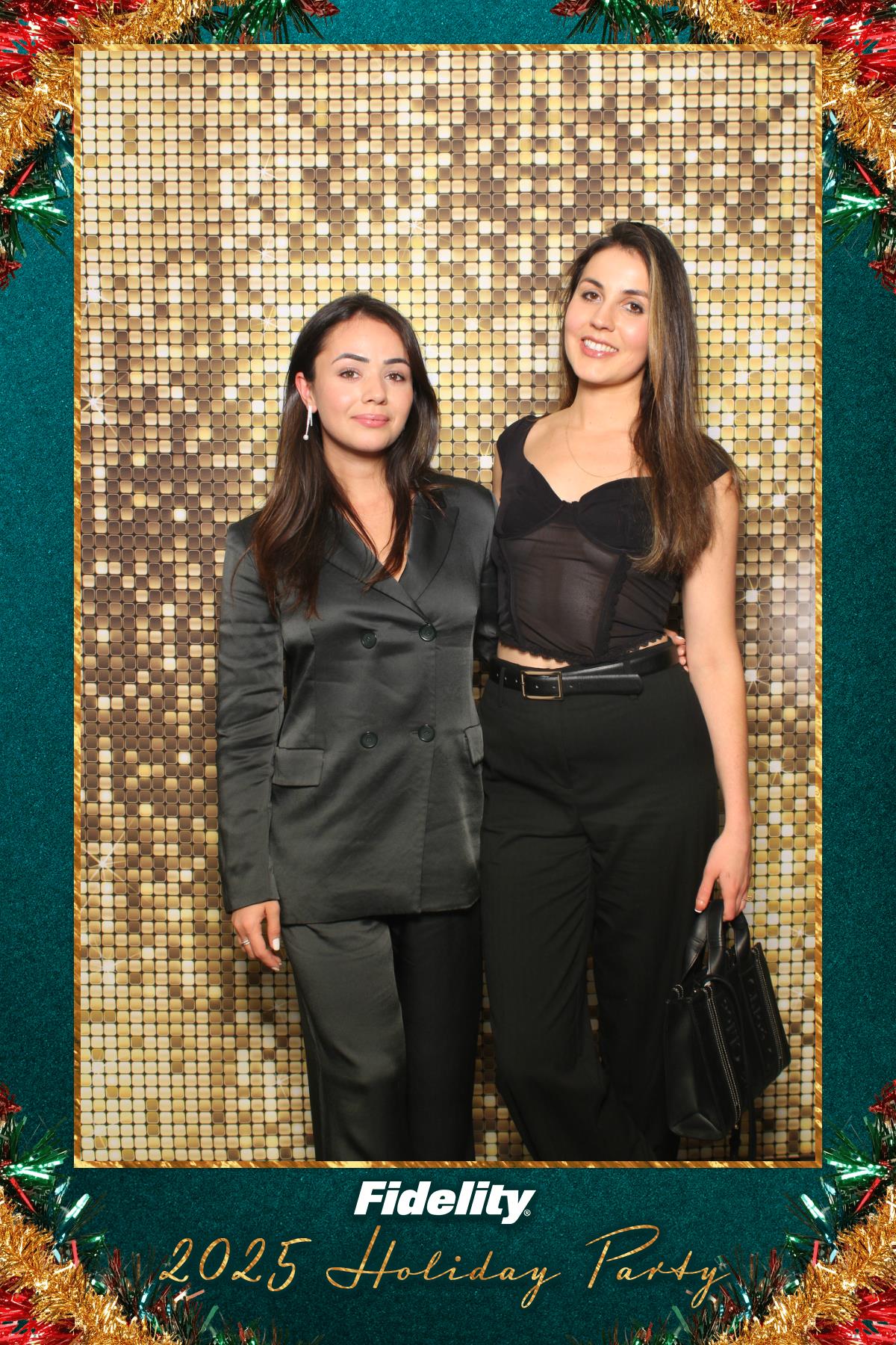 Fidelity Canada Holiday Party | View more photos from the event at gallery.myselfiemirror.ca/u/romanmyselfiemirrorca/Fidelity-Canada-Holiday-Party