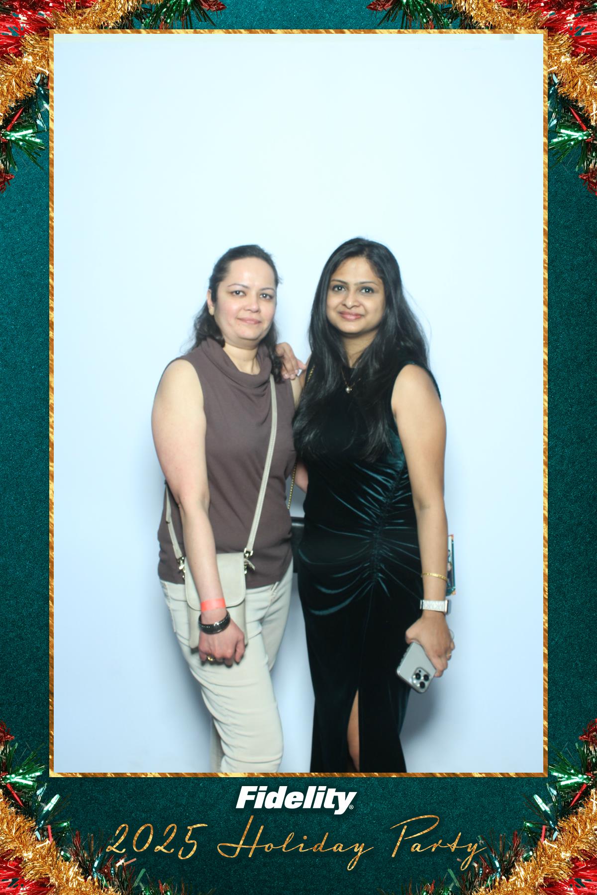Fidelity Canada Holiday Party | View more photos from the event at gallery.myselfiemirror.ca/u/romanmyselfiemirrorca/Fidelity-Canada-Holiday-Party