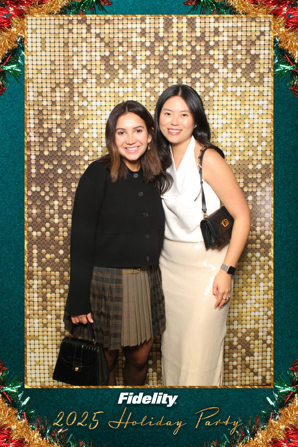 Fidelity Canada Holiday Party | View more photos from the event at gallery.myselfiemirror.ca/u/romanmyselfiemirrorca/Fidelity-Canada-Holiday-Party