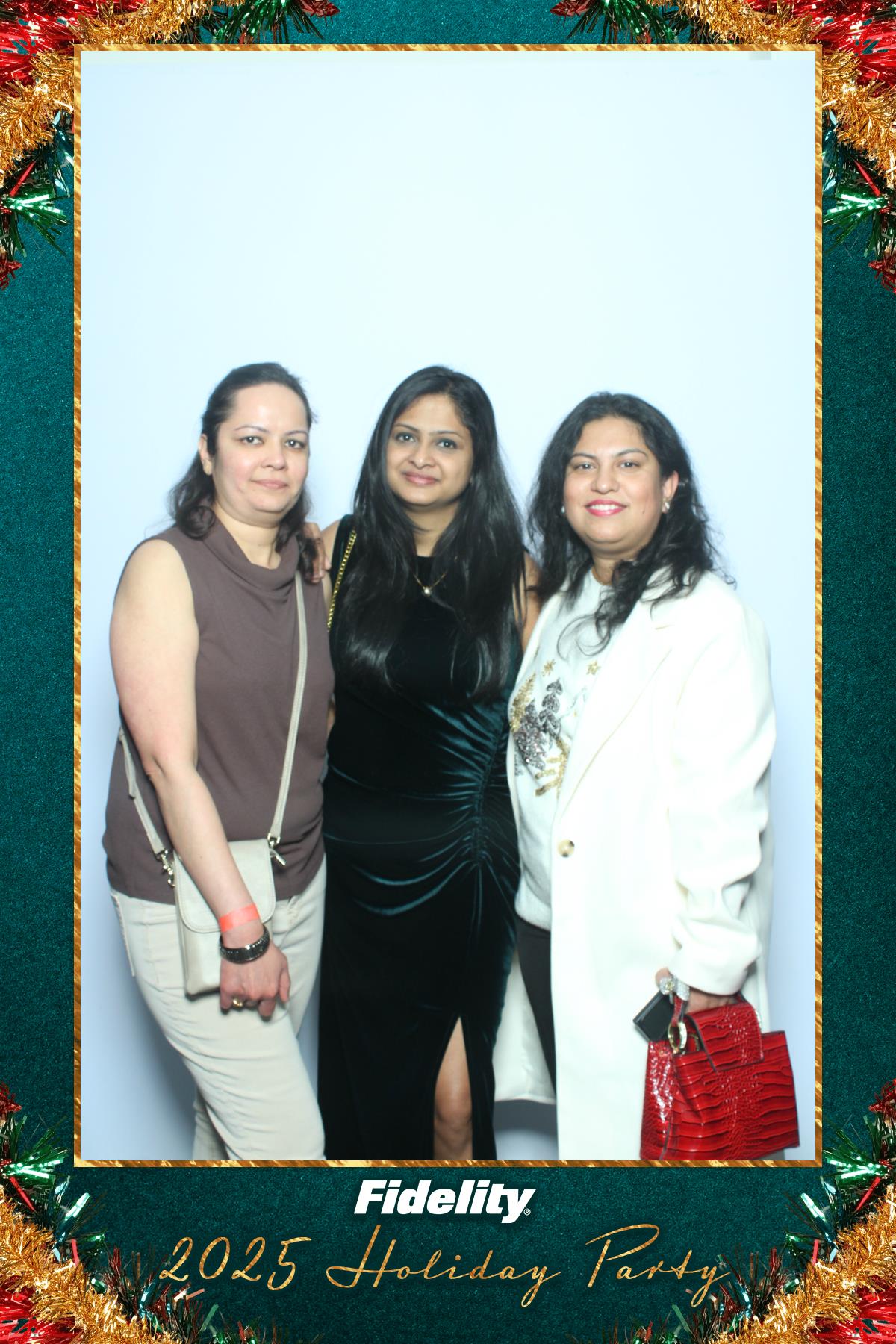 Fidelity Canada Holiday Party | View more photos from the event at gallery.myselfiemirror.ca/u/romanmyselfiemirrorca/Fidelity-Canada-Holiday-Party