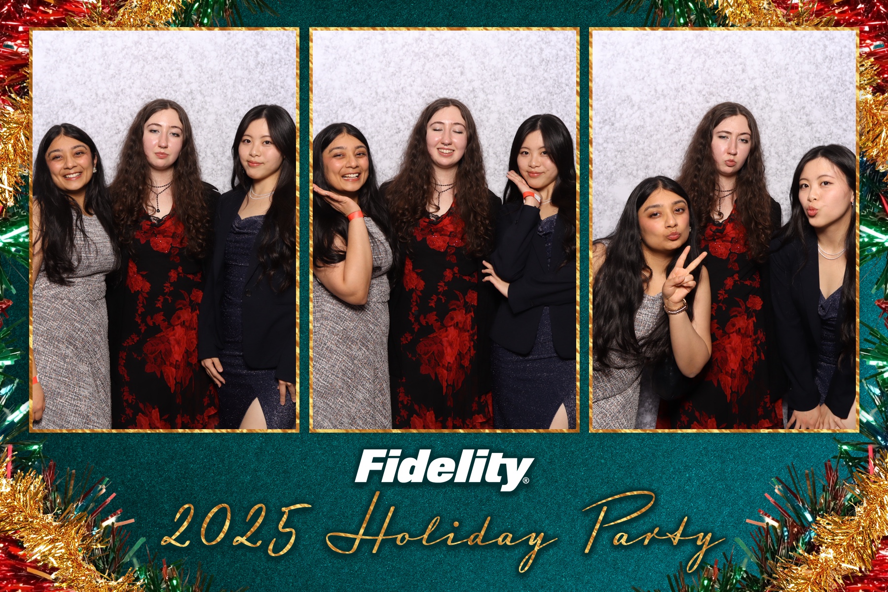 Fidelity Canada Holiday Party | View more photos from the event at gallery.myselfiemirror.ca/u/romanmyselfiemirrorca/Fidelity-Canada-Holiday-Party
