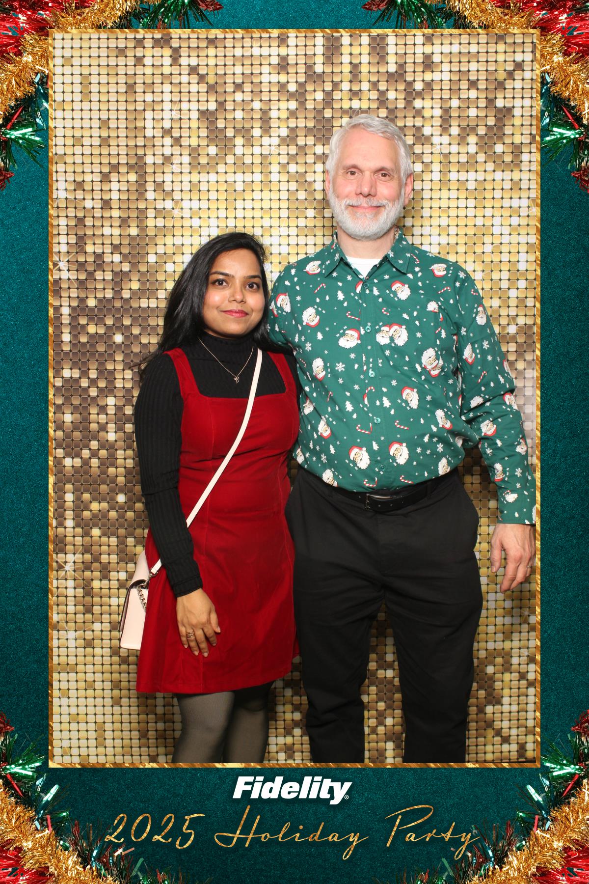 Fidelity Canada Holiday Party | View more photos from the event at gallery.myselfiemirror.ca/u/romanmyselfiemirrorca/Fidelity-Canada-Holiday-Party