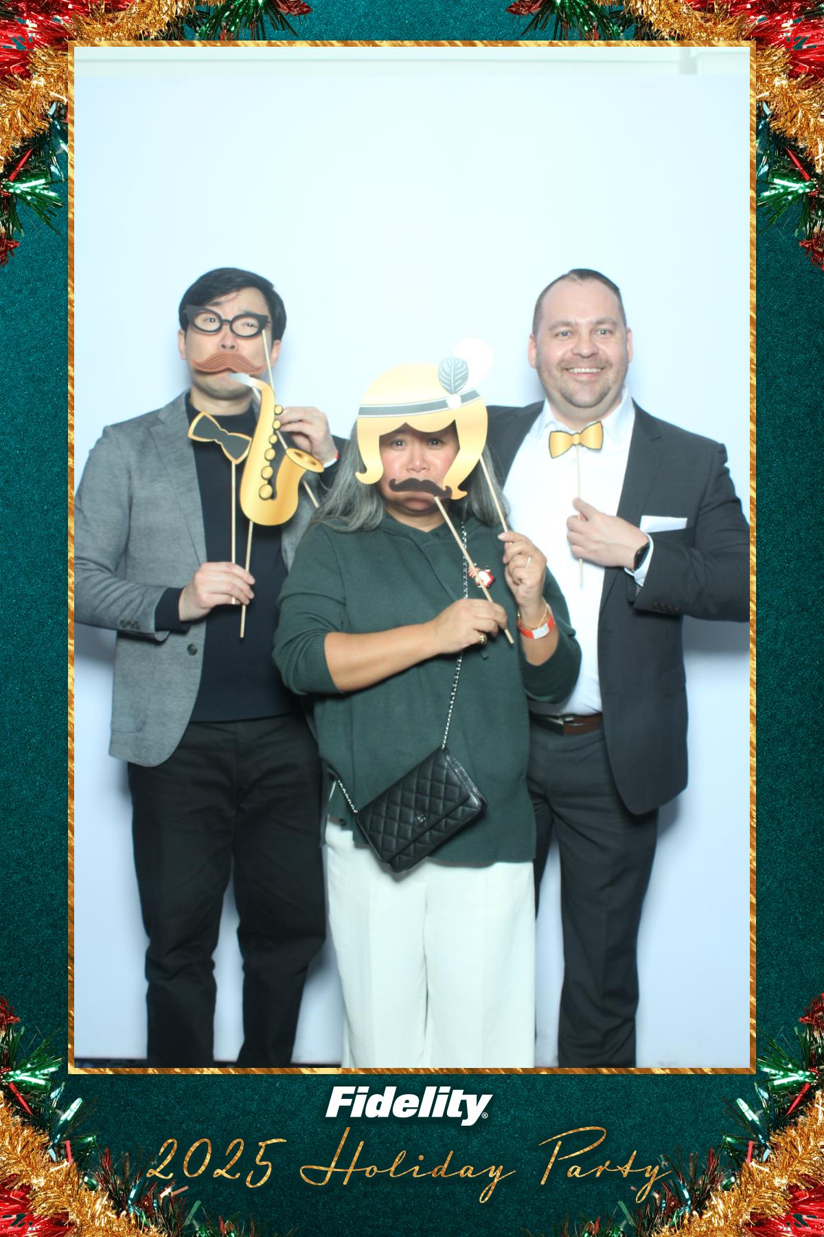 Fidelity Canada Holiday Party | View more photos from the event at gallery.myselfiemirror.ca/u/romanmyselfiemirrorca/Fidelity-Canada-Holiday-Party