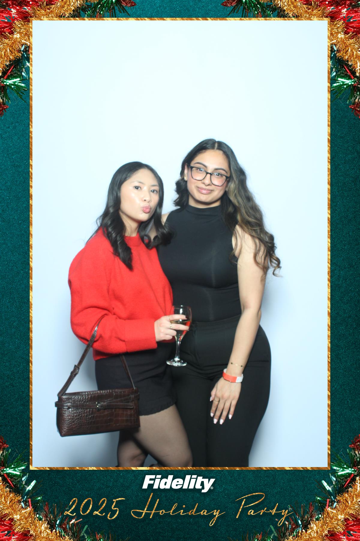 Fidelity Canada Holiday Party | View more photos from the event at gallery.myselfiemirror.ca/u/romanmyselfiemirrorca/Fidelity-Canada-Holiday-Party
