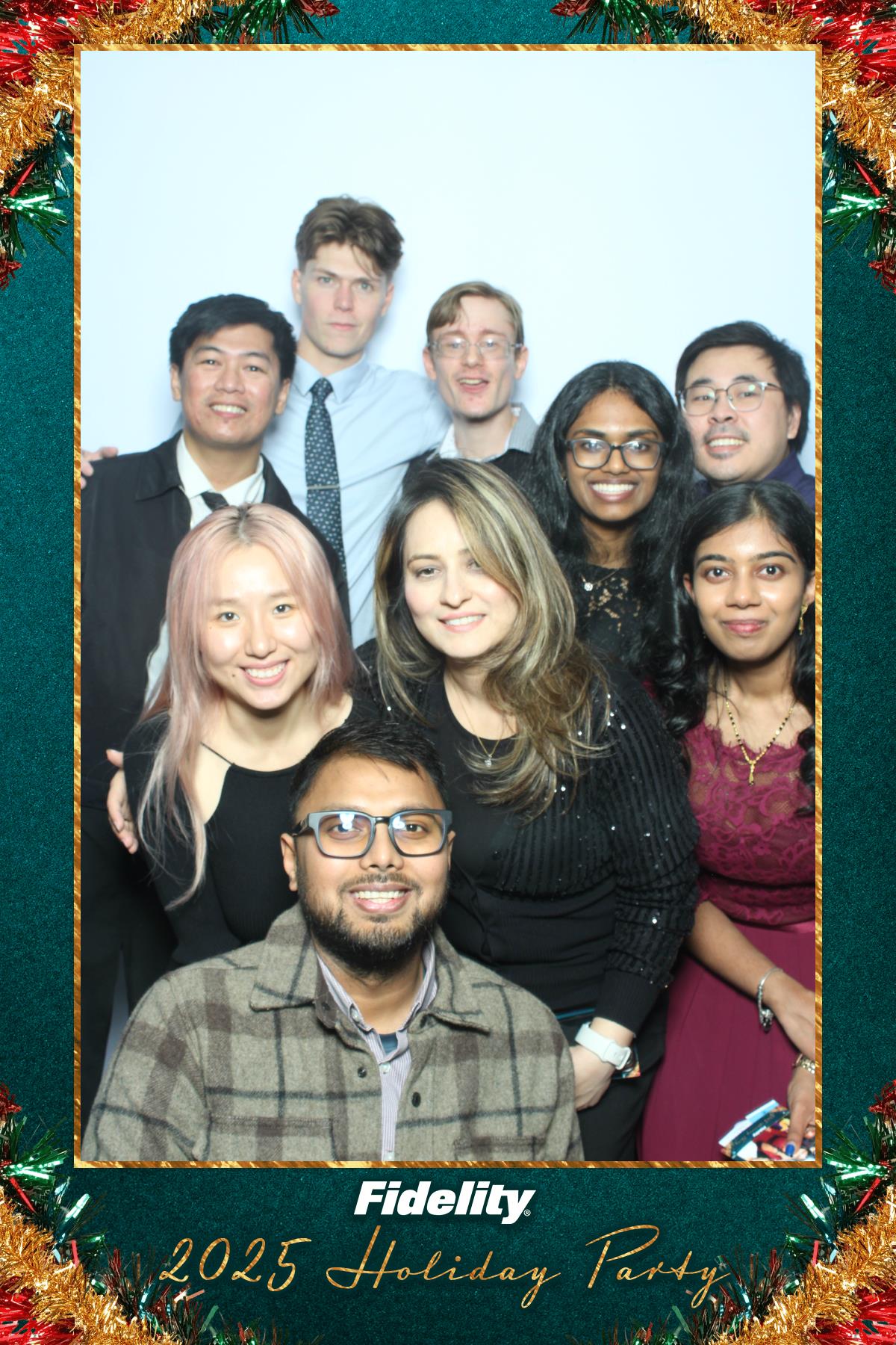 Fidelity Canada Holiday Party | View more photos from the event at gallery.myselfiemirror.ca/u/romanmyselfiemirrorca/Fidelity-Canada-Holiday-Party