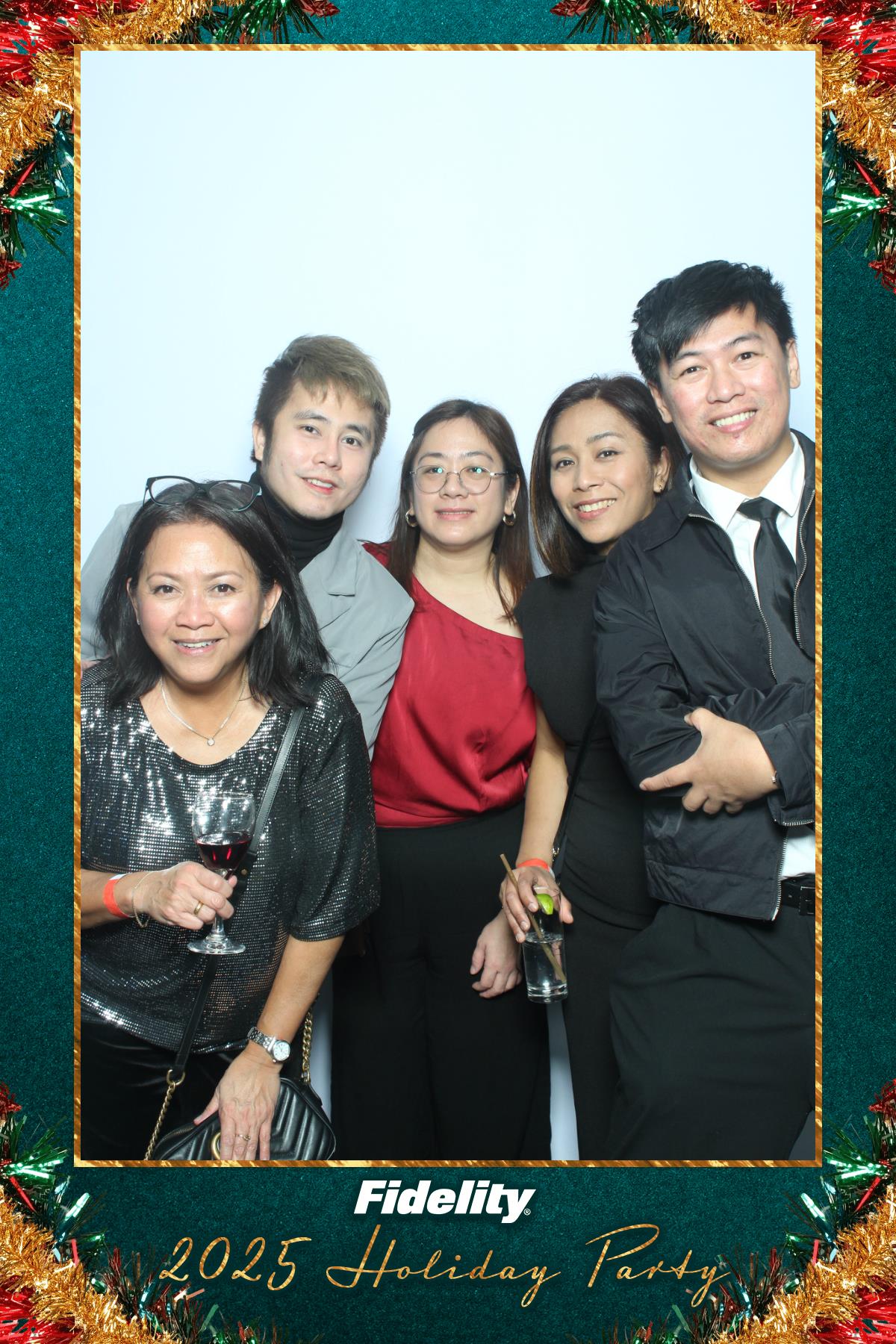 Fidelity Canada Holiday Party | View more photos from the event at gallery.myselfiemirror.ca/u/romanmyselfiemirrorca/Fidelity-Canada-Holiday-Party