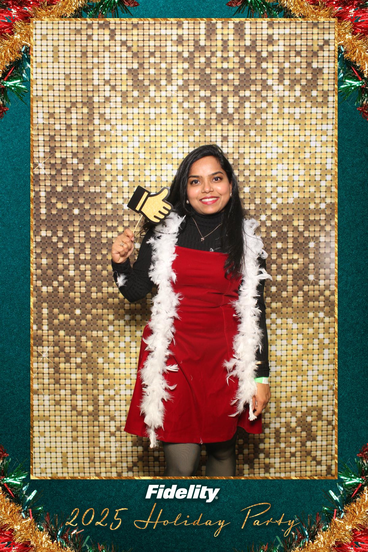Fidelity Canada Holiday Party | View more photos from the event at gallery.myselfiemirror.ca/u/romanmyselfiemirrorca/Fidelity-Canada-Holiday-Party
