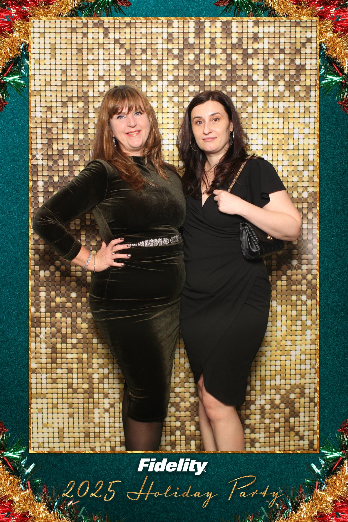 Fidelity Canada Holiday Party | View more photos from the event at gallery.myselfiemirror.ca/u/romanmyselfiemirrorca/Fidelity-Canada-Holiday-Party