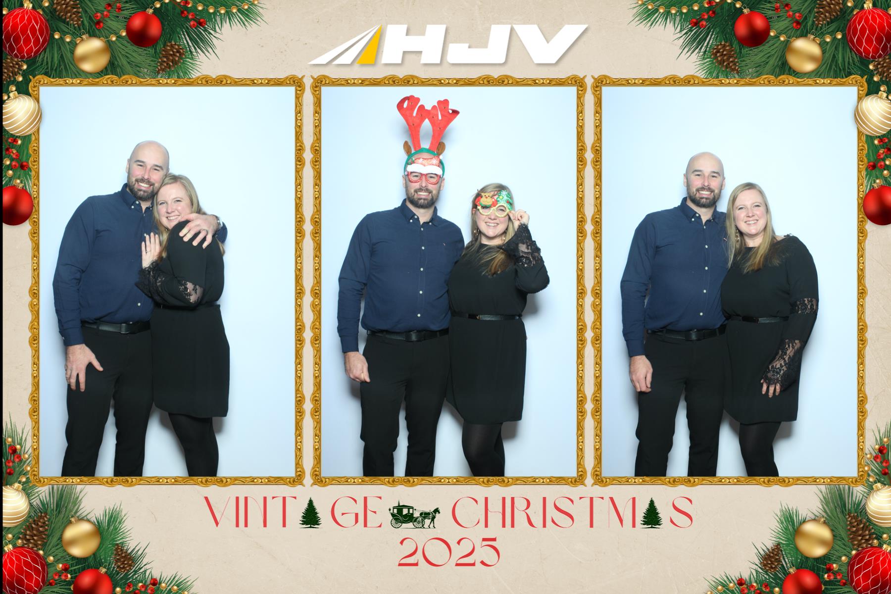 HJV Vintage Christmas 2025 | View more photos from the event at gallery.myselfiemirror.ca/u/romanmyselfiemirrorca/HJV-Vintage-Christmas-2025