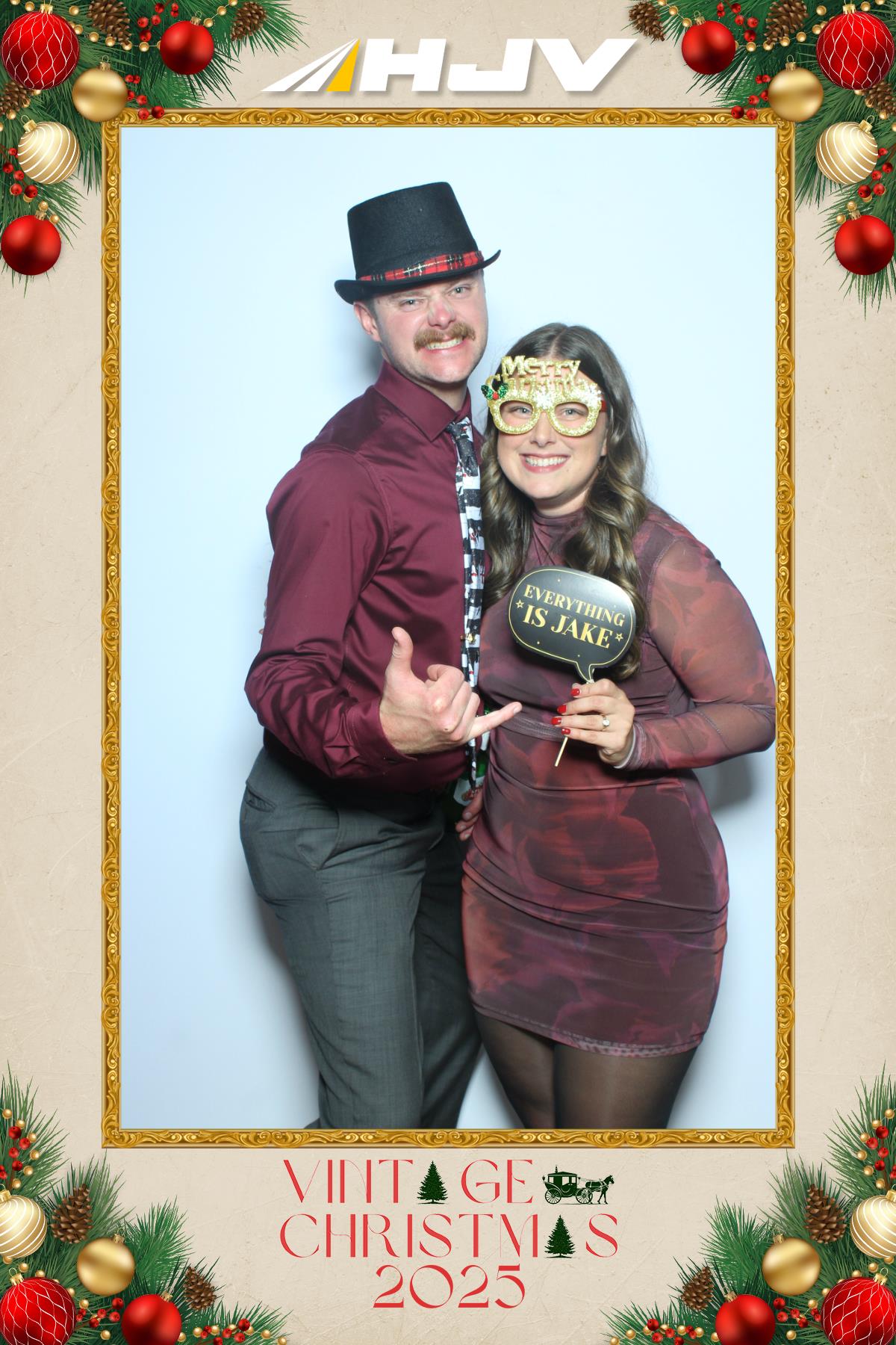 HJV Vintage Christmas 2025 | View more photos from the event at gallery.myselfiemirror.ca/u/romanmyselfiemirrorca/HJV-Vintage-Christmas-2025