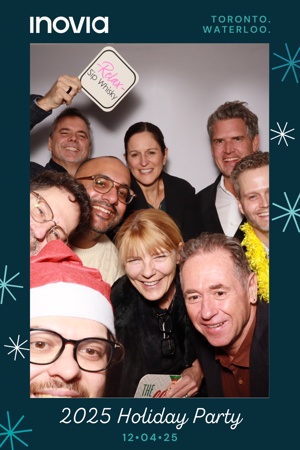 Inovia Holiday Party | View more photos from the event at gallery.myselfiemirror.ca/u/romanmyselfiemirrorca/Inovia-Holiday-Party