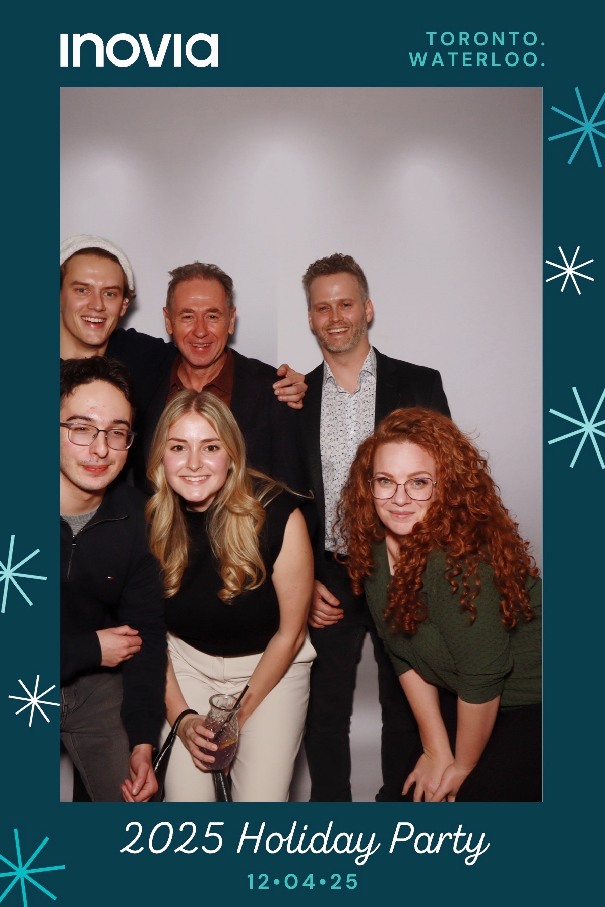 Inovia Holiday Party | View more photos from the event at gallery.myselfiemirror.ca/u/romanmyselfiemirrorca/Inovia-Holiday-Party