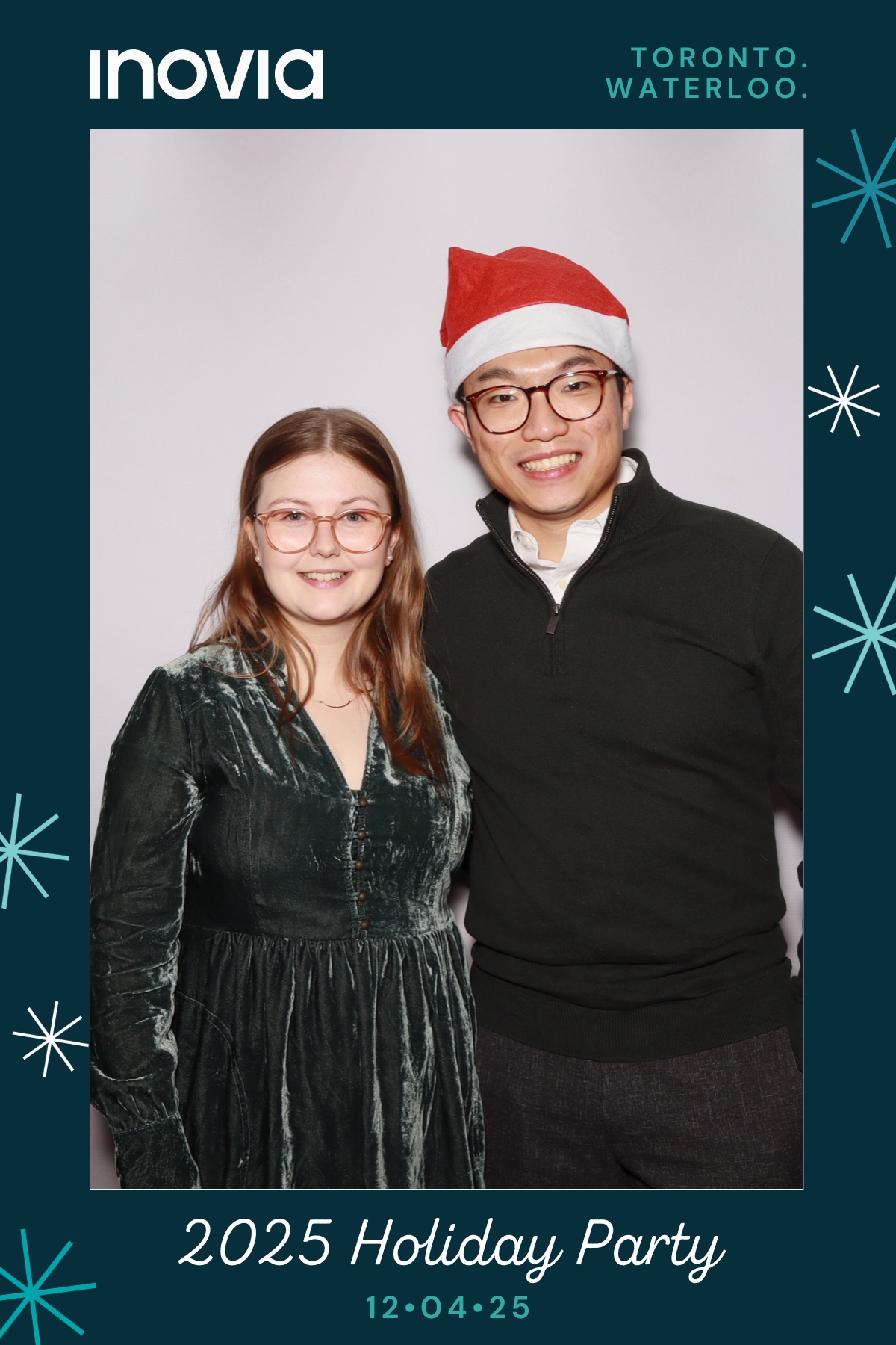 Inovia Holiday Party | View more photos from the event at gallery.myselfiemirror.ca/u/romanmyselfiemirrorca/Inovia-Holiday-Party