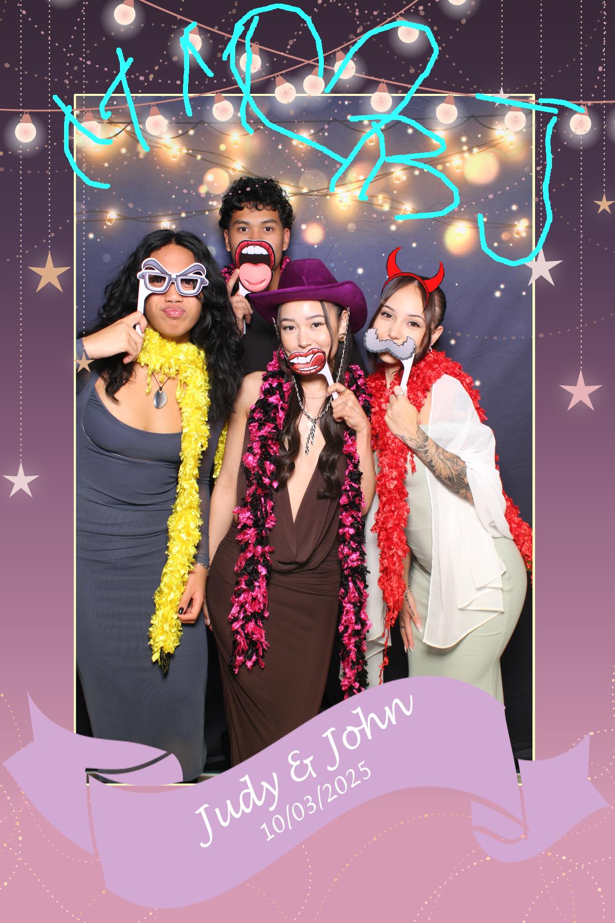 Judy & John | View more photos from the event at gallery.myselfiemirror.ca/u/romanmyselfiemirrorca/Judy-John